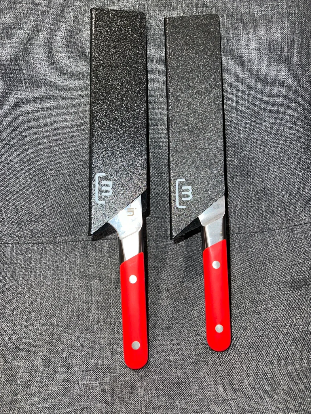 Made In Nakiri Knife - Pomme Red, 6" image indicator(2)