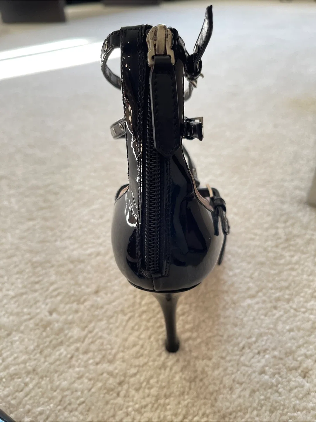 Valentino Black & Pink Pointed Heels image indicator(8)