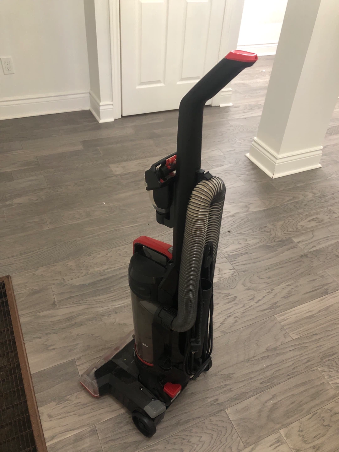 Dirt Devil Power Force Upright Vacuum - photo 4