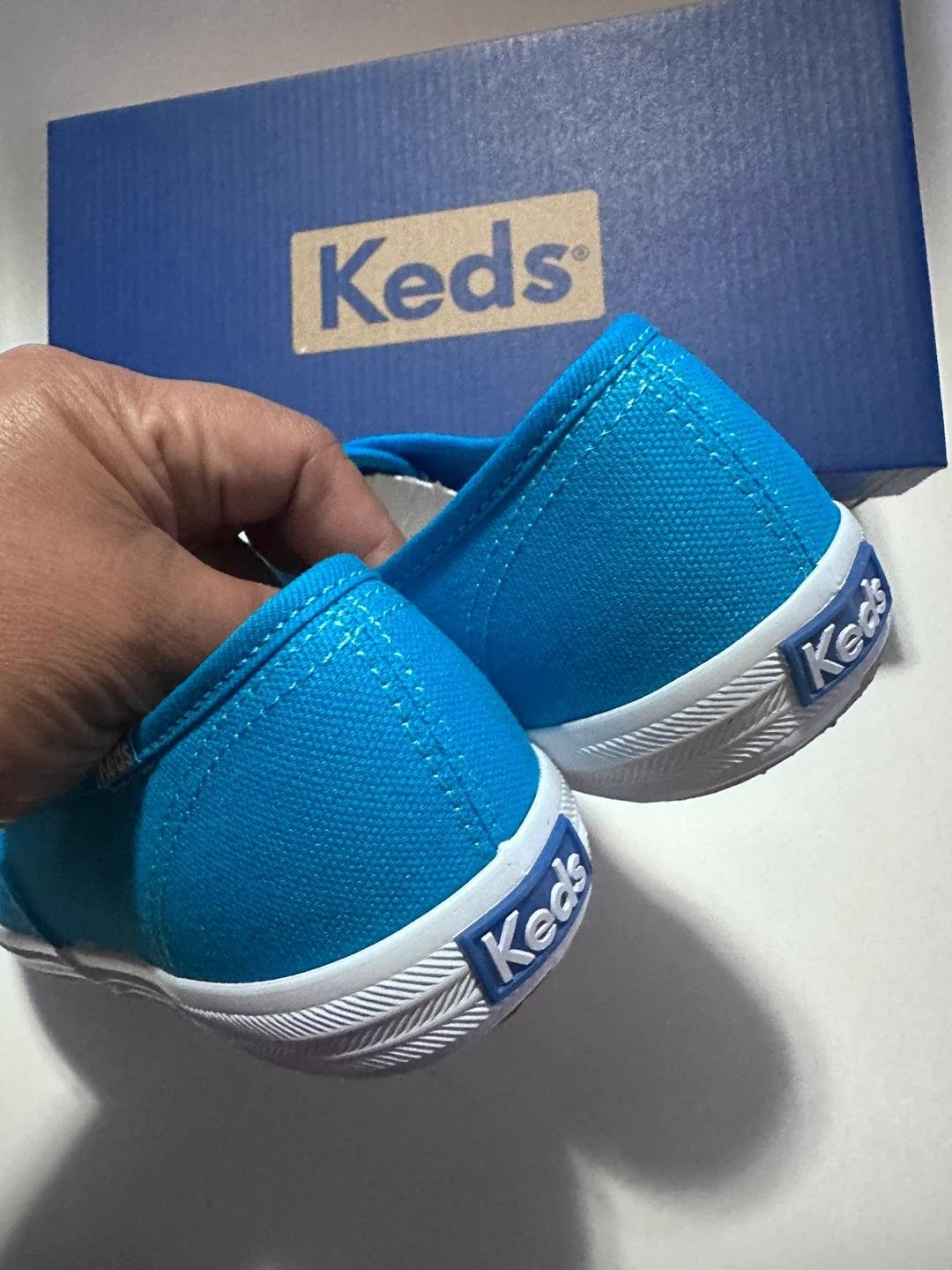 Keds CH Canvas Neon Blue Sneakers - Size 7 - photo 3