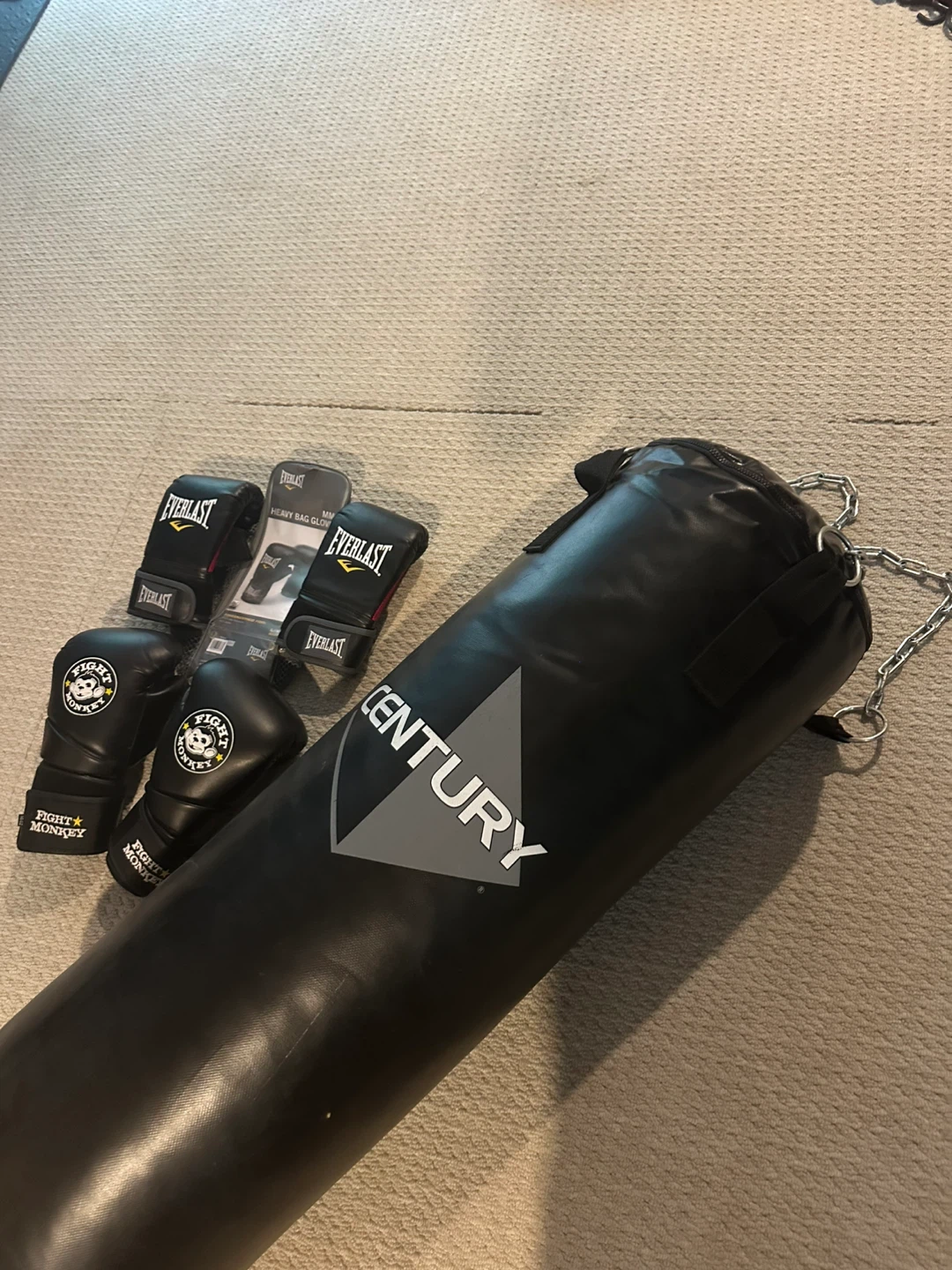 Everlast & Fight Monkey Boxing Gloves + Century Bag - photo 3
