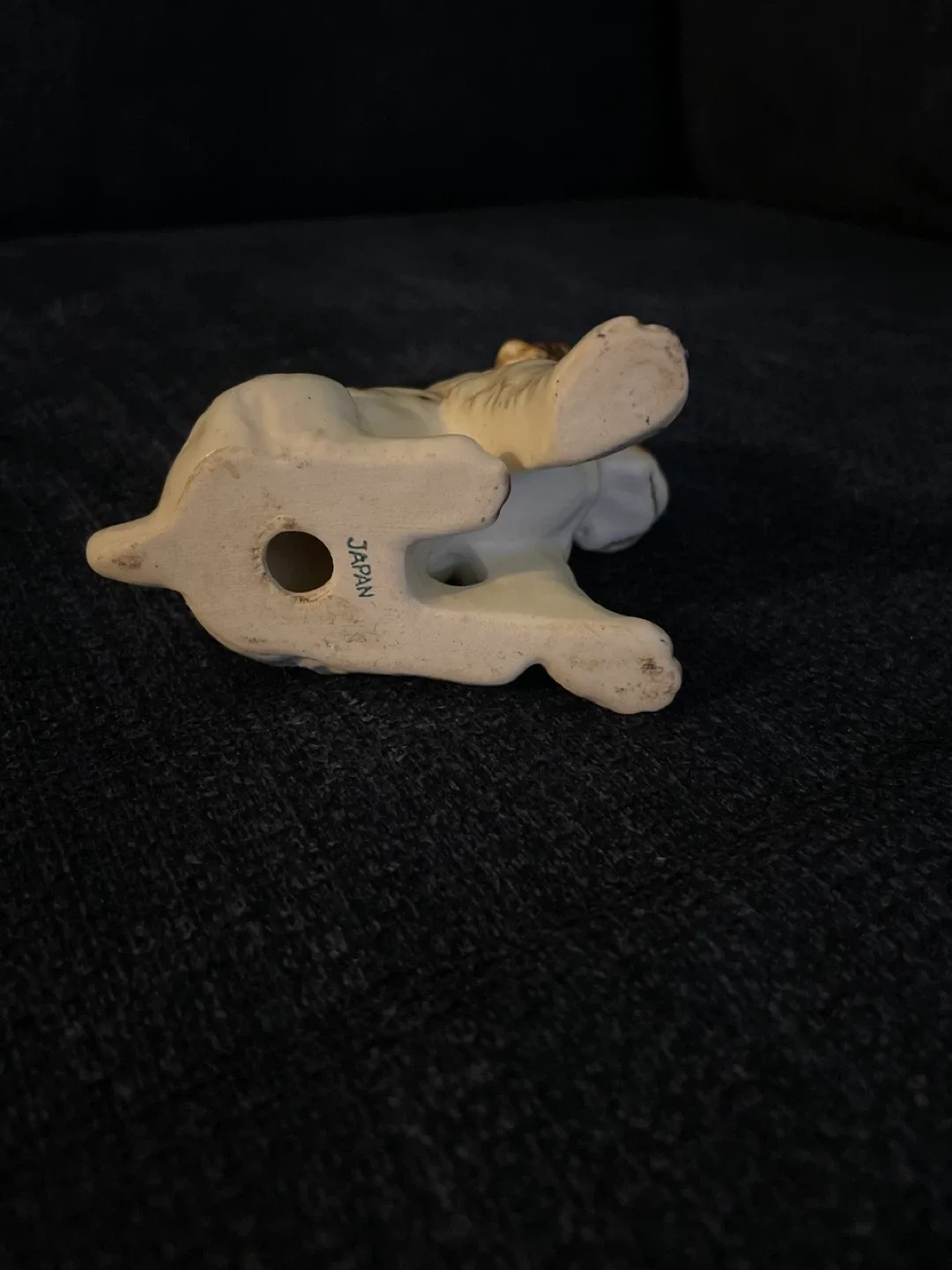 Vintage Ceramic Dog Figurine - Made in Japan image indicator(4)
