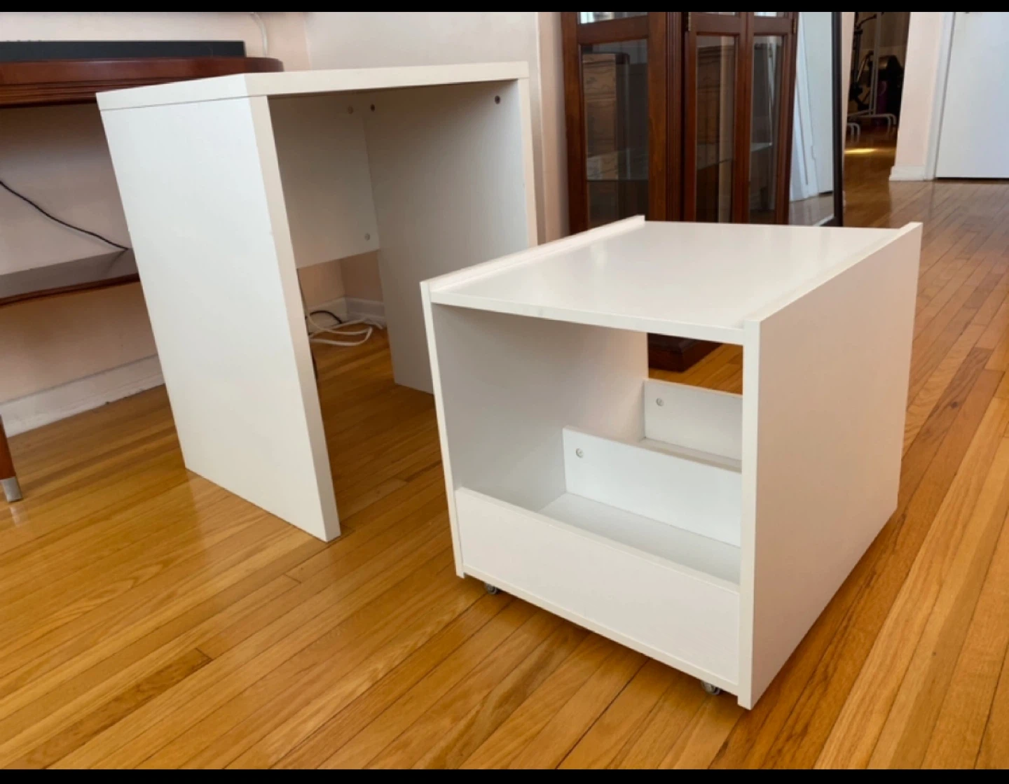 White Bedside Table with Drawer - photo 3