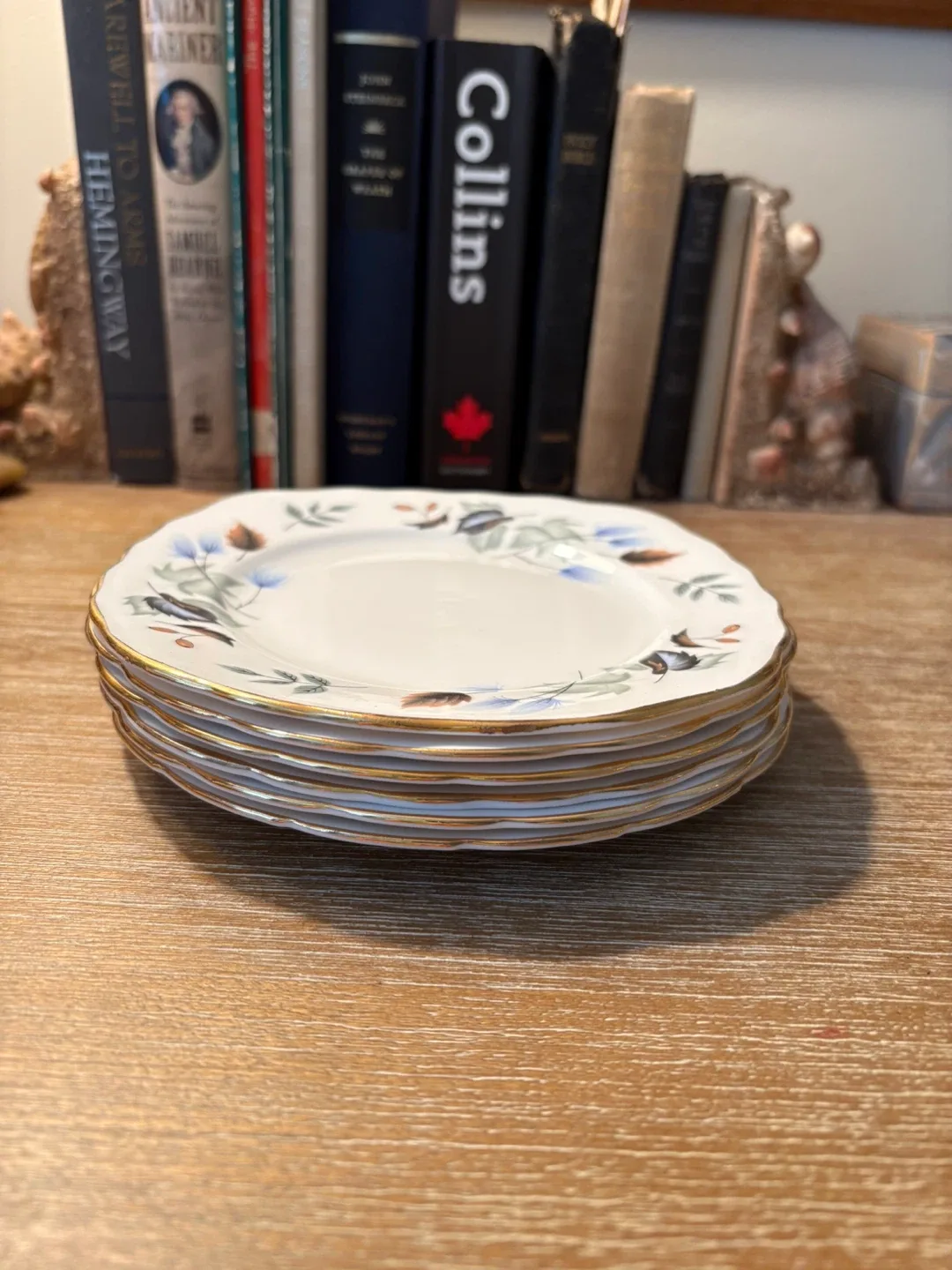 Vintage Colclough dessert set image indicator(5)