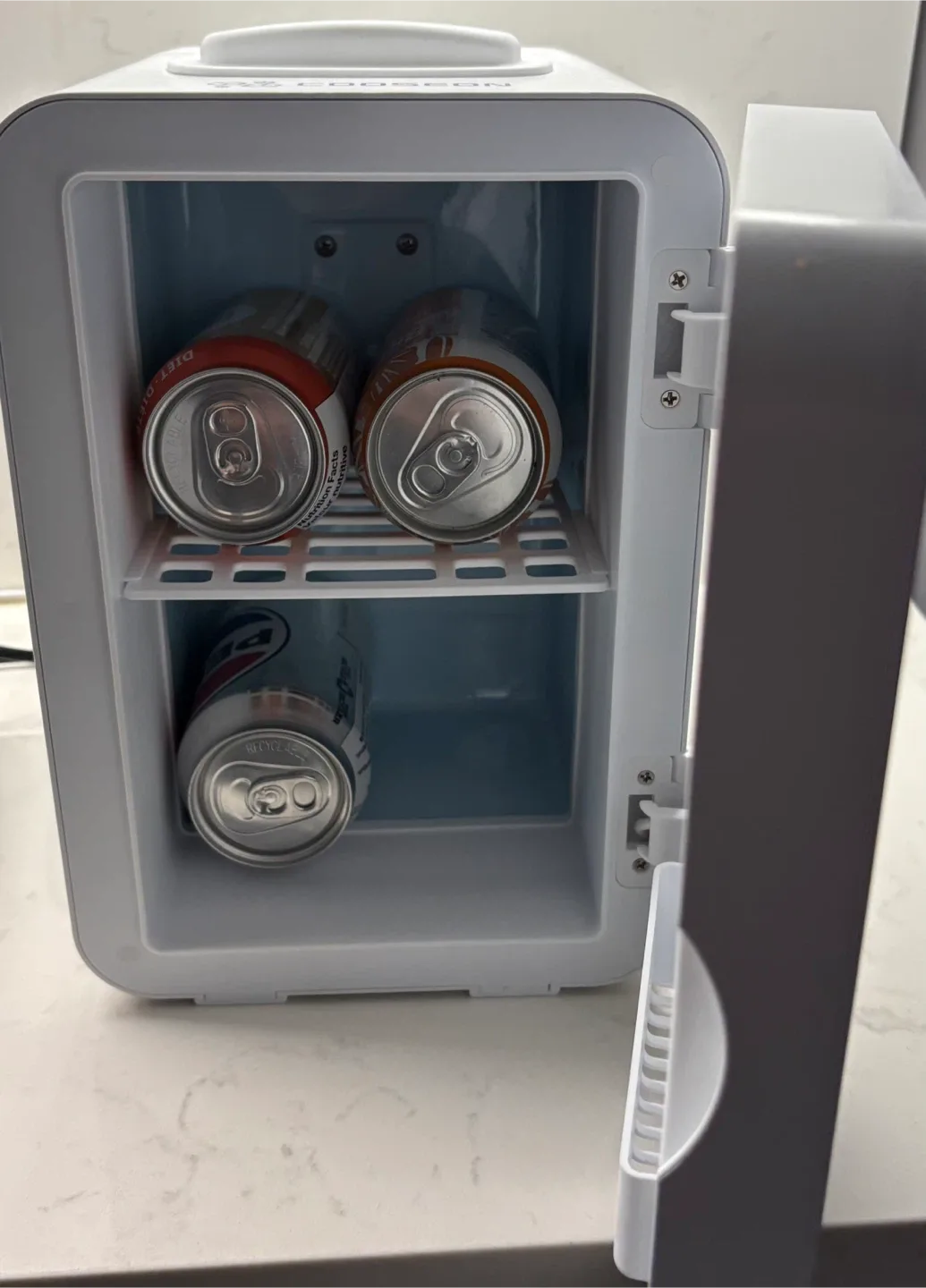 Cooseon Mini Fridge - with Lighted Mirror & Removable Shelf image indicator(4)