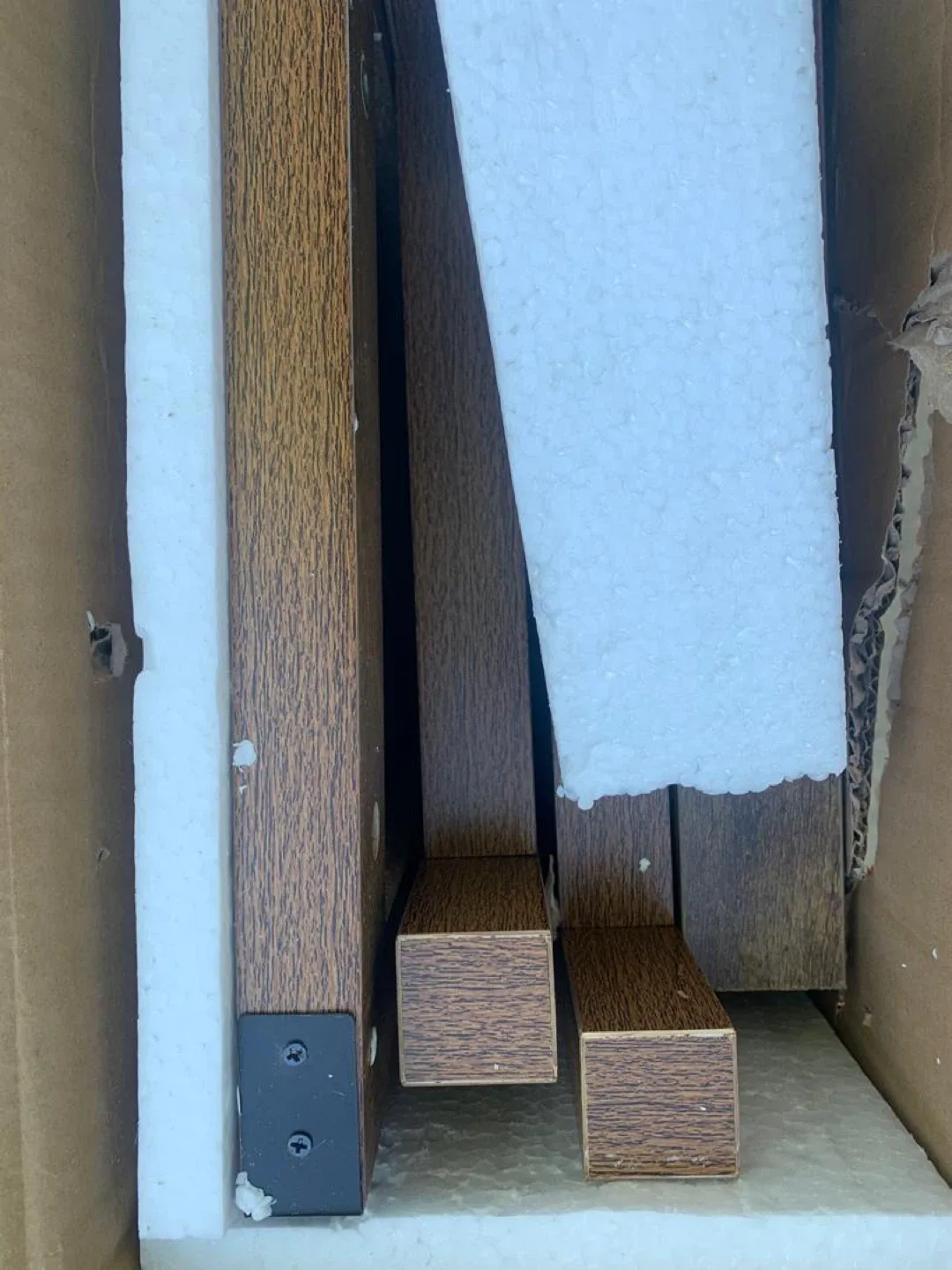 Farmhouse End Table Set of 1, Rustic Brown image indicator(5)