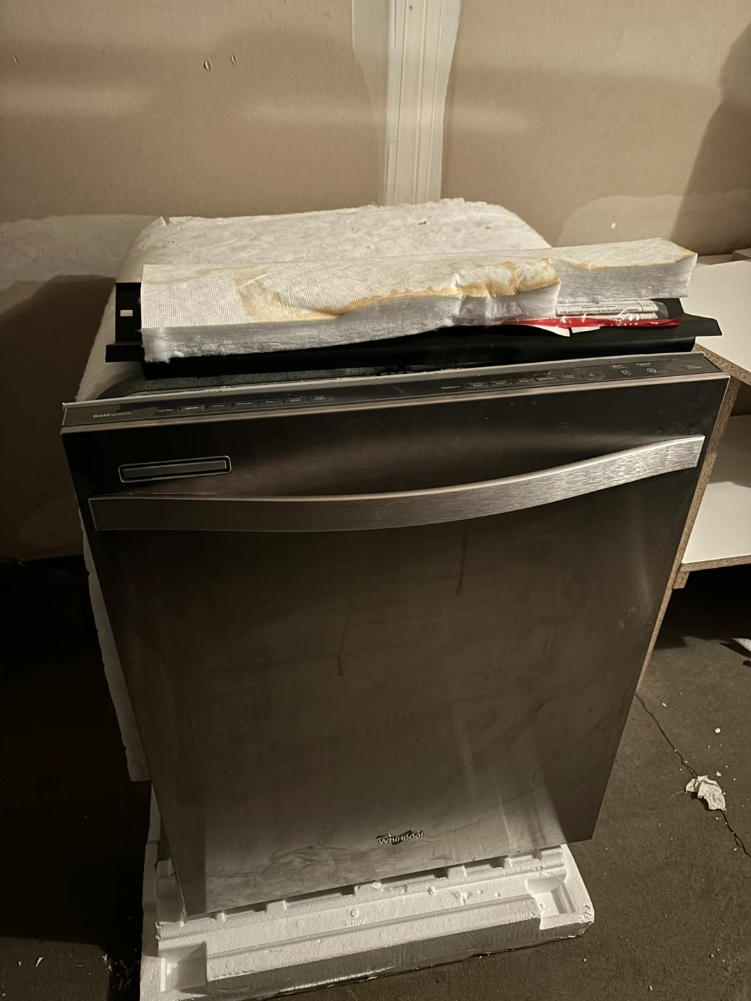 Whirlpool Dishwasher - Stainless Steel - photo 2