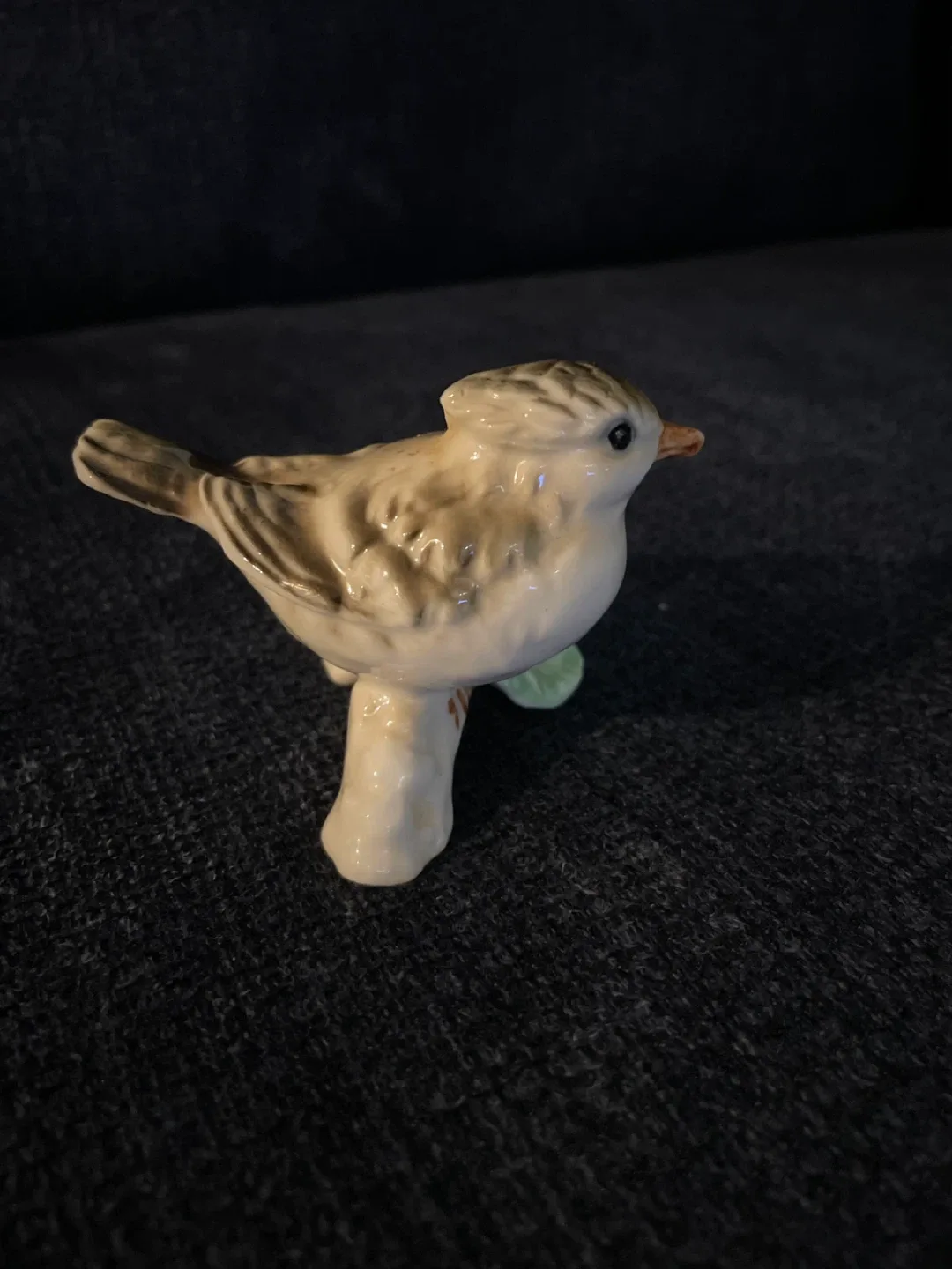 Vintage Ceramic Bird Figurine image indicator(3)