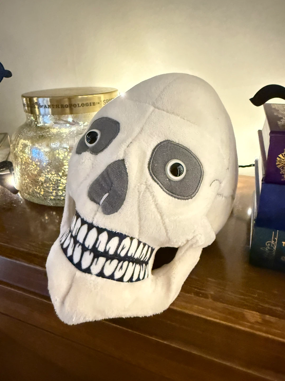 Giant White Skull Plushie - photo 5