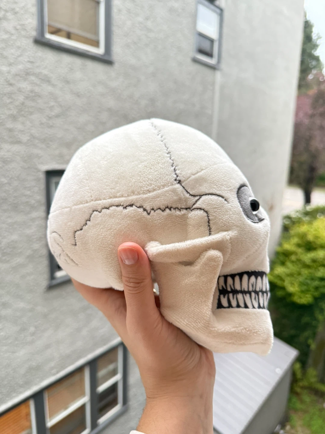 Giant White Skull Plushie - photo 2