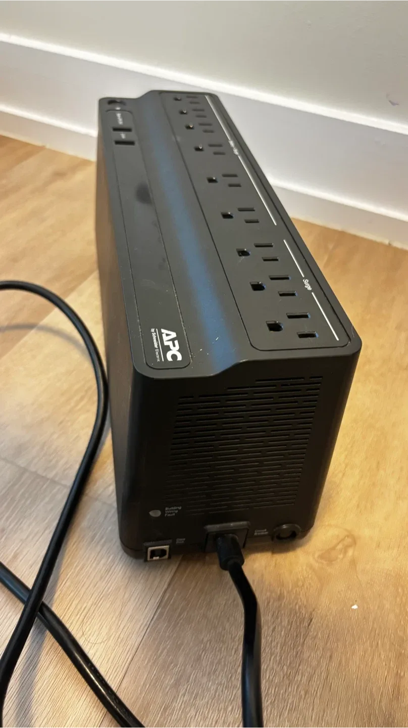 APC Back-UPS 650 image indicator(2)