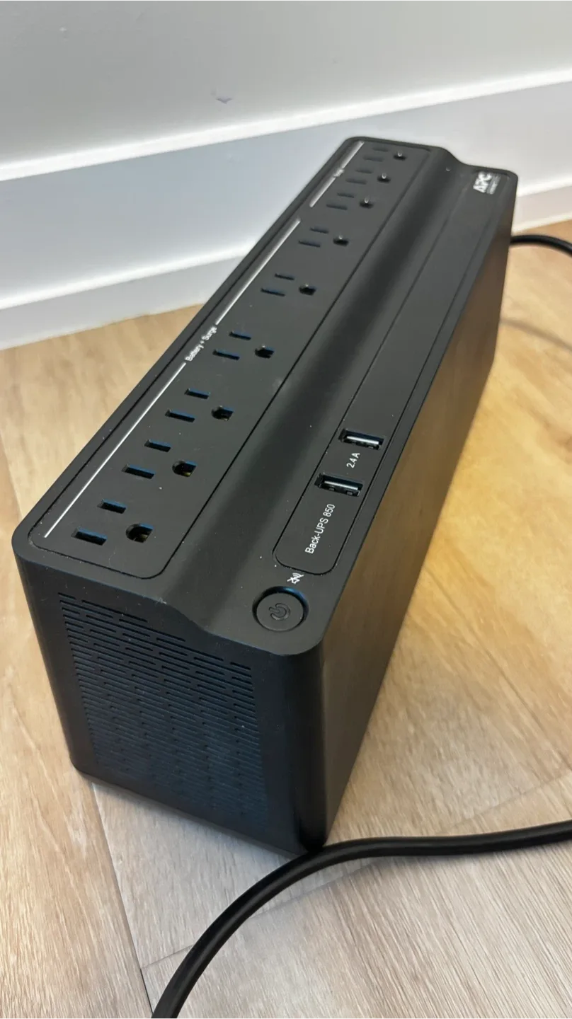 APC Back-UPS 650 thumbnail