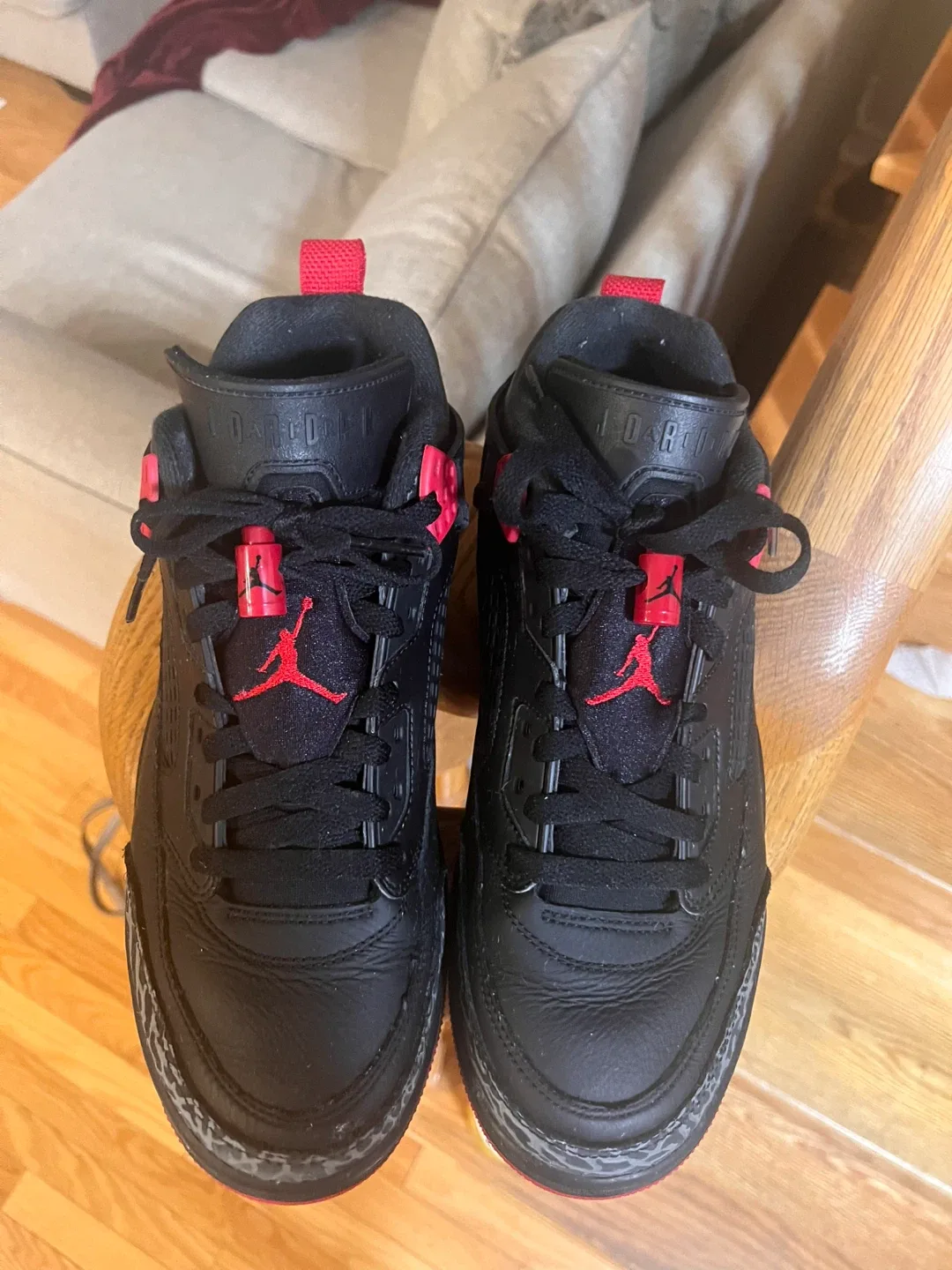 Jordan Spizike Black/Red Shoes image indicator(5)