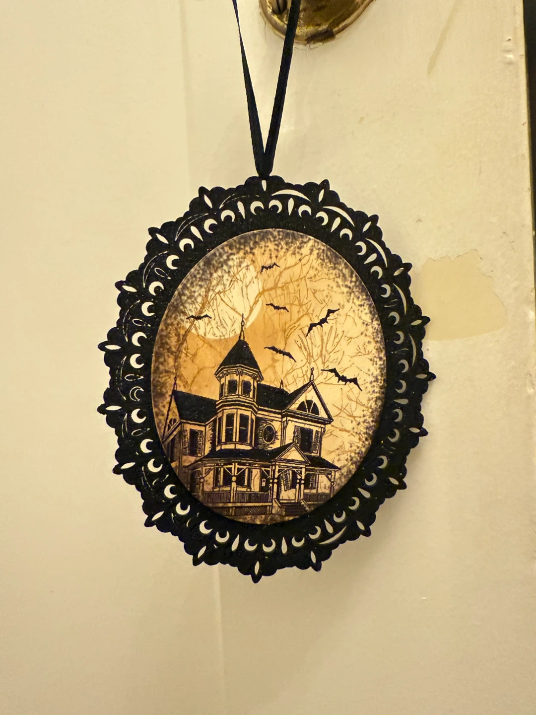 Halloween Haunted House Ornament - photo 2