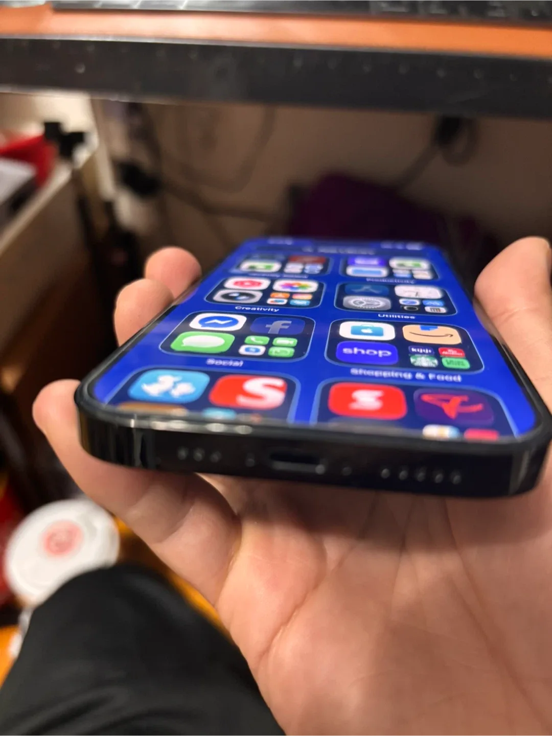 iPhone 14 Pro - Black image indicator(3)