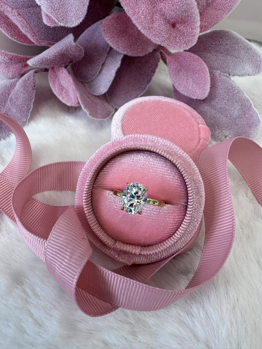 Gold plated Ring with Oval Cut 3Ct Moissanite Stone image indicator(2)