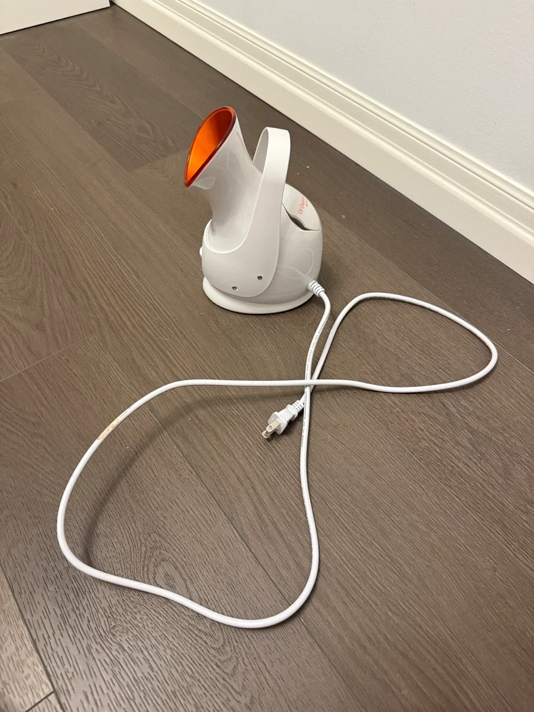 Dr. Dennis Gross Pro Facial Steamer image indicator(8)