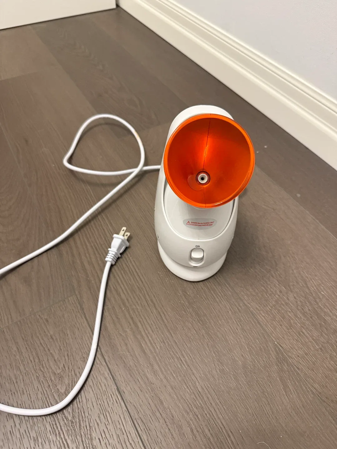 Dr. Dennis Gross Pro Facial Steamer image indicator(9)