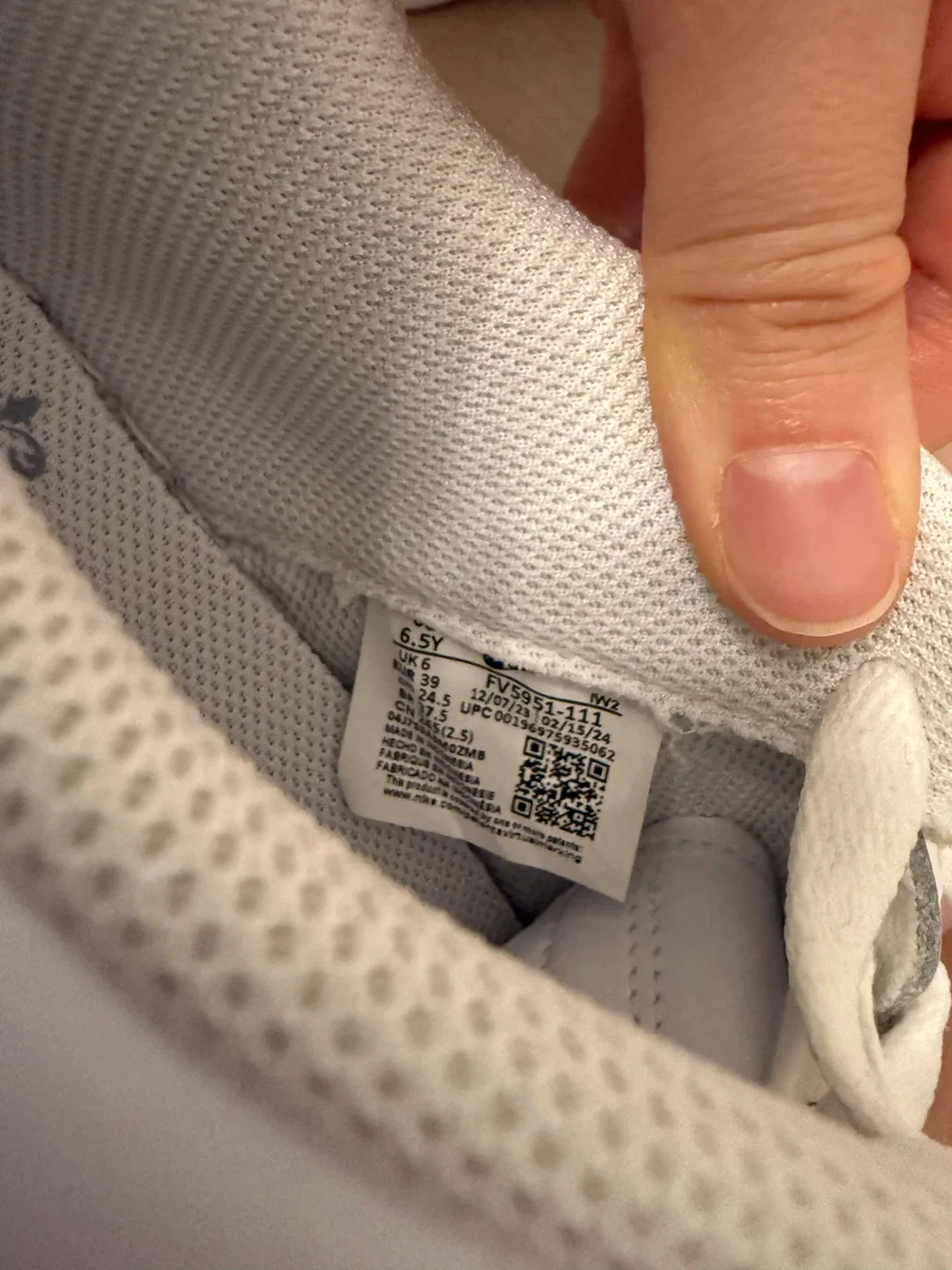 Nike Air Force 1 - White image indicator(6)