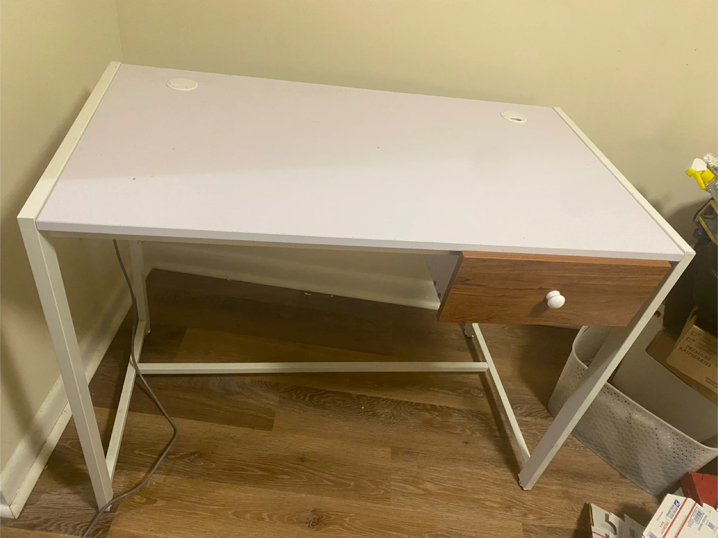 White Desk with Drawer - photo 2