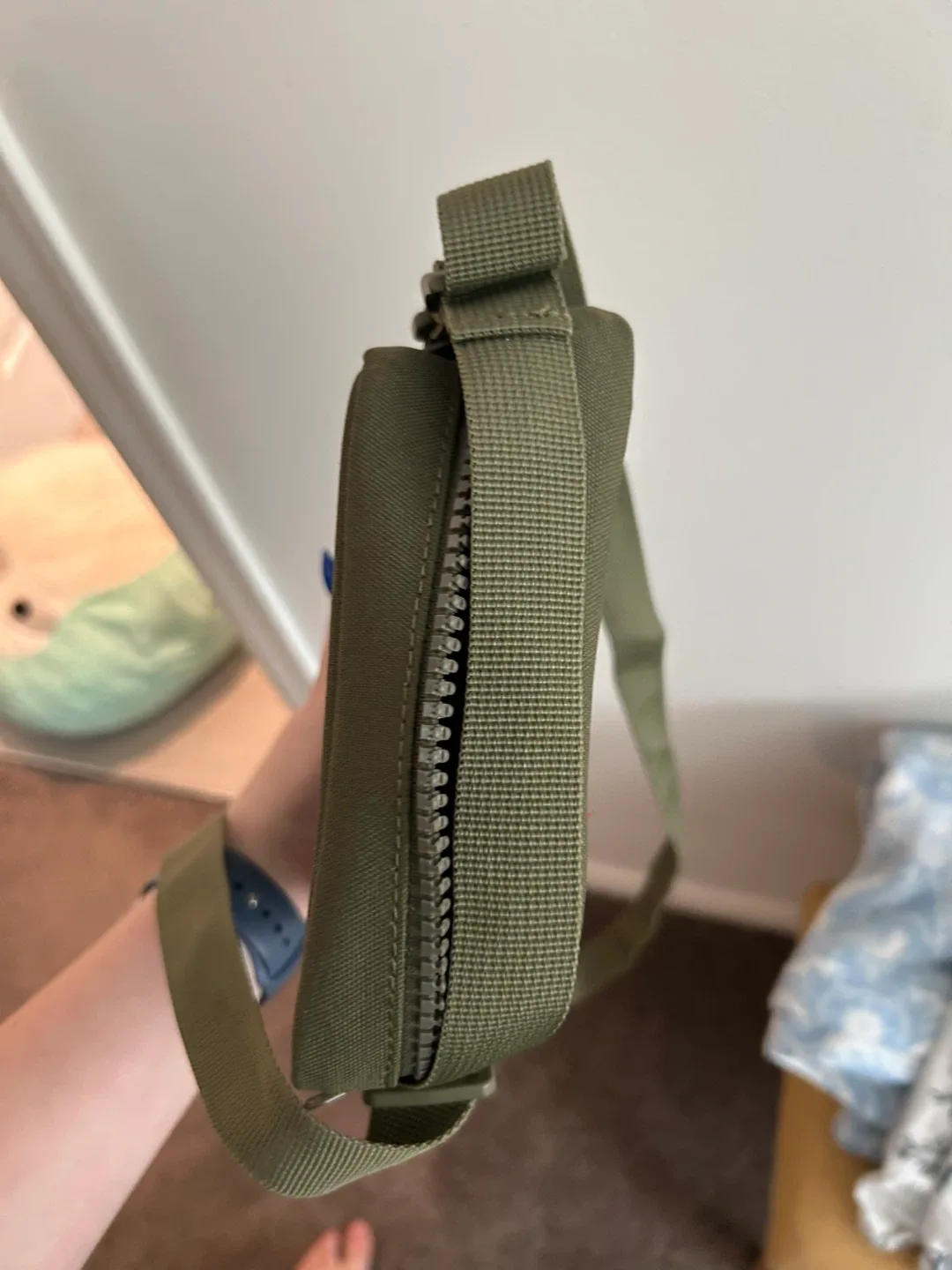 Herschel Supply Co. Olive Green Crossbody Bag image indicator(3)