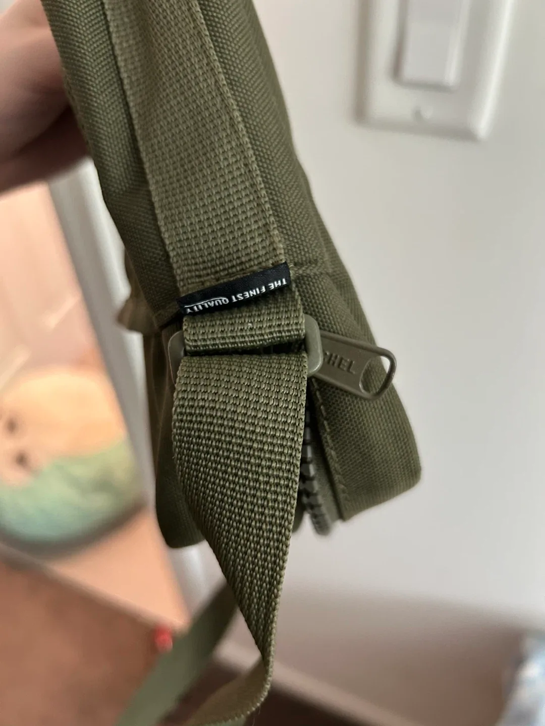 Herschel Supply Co. Olive Green Crossbody Bag image indicator(9)