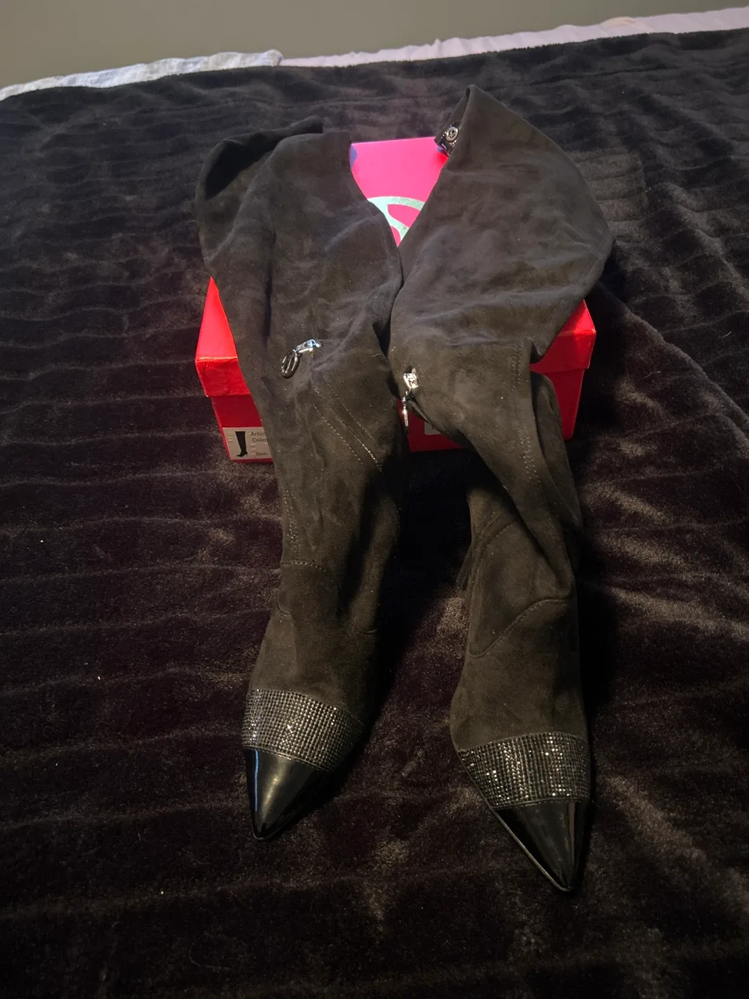 Wishbone Maya Black Thigh High Boots - Size 7.5 image indicator(3)