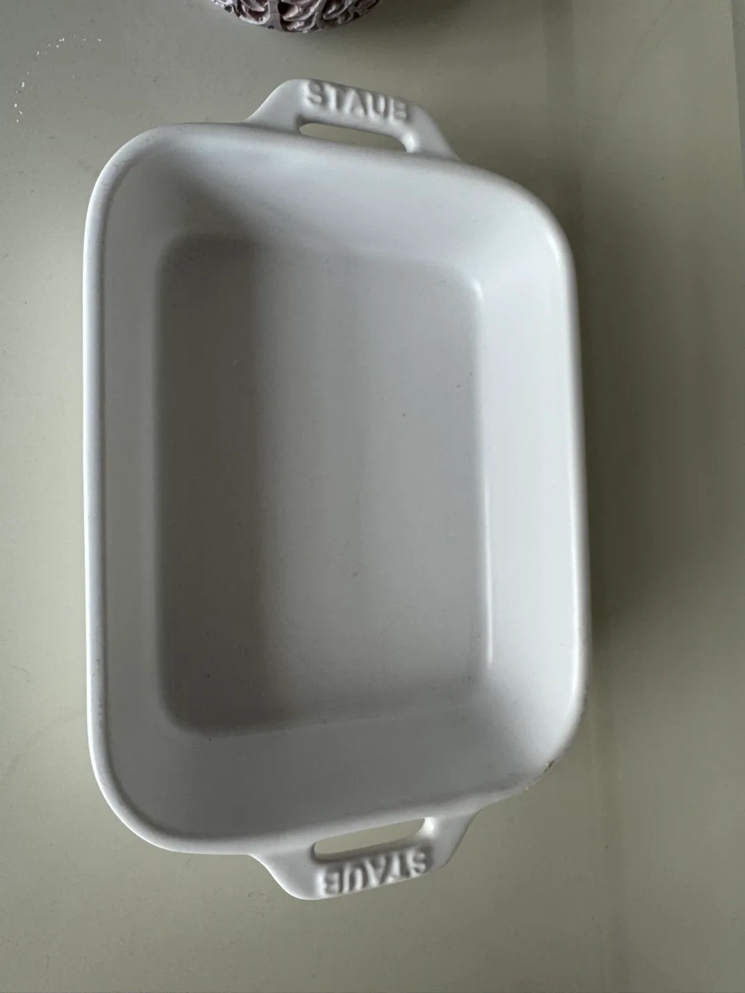 MOVING OUT SALE! 2 Staub Rectangular Baking Dishes, White image indicator(6)