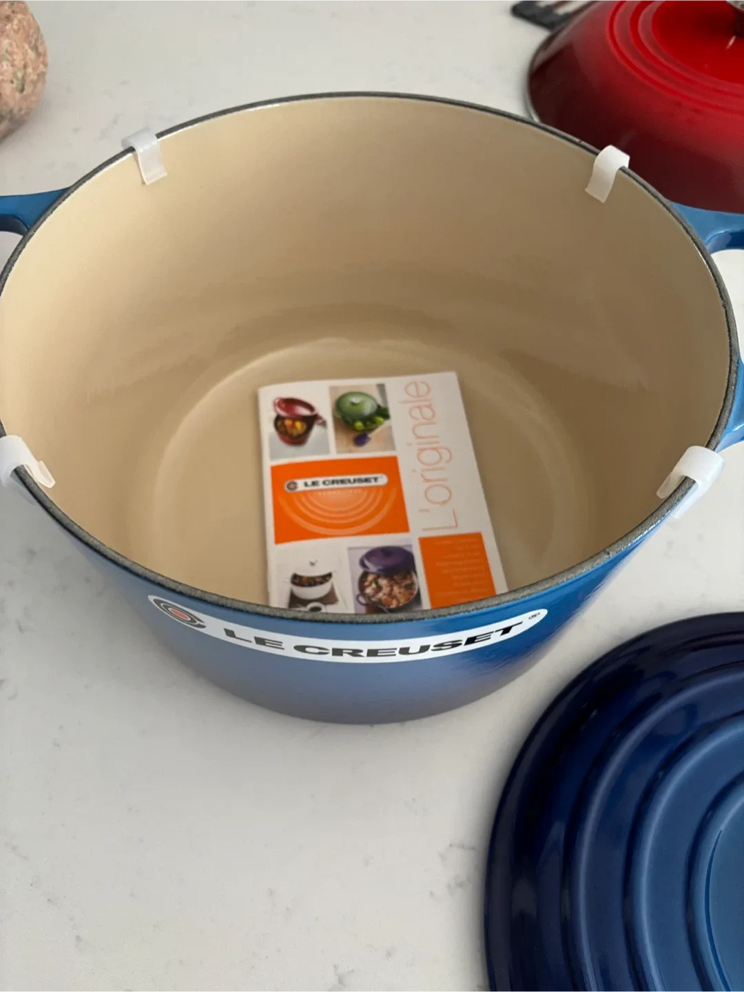 Le Creuset Deep Round Casserole/Oven - Blueberry image indicator(3)