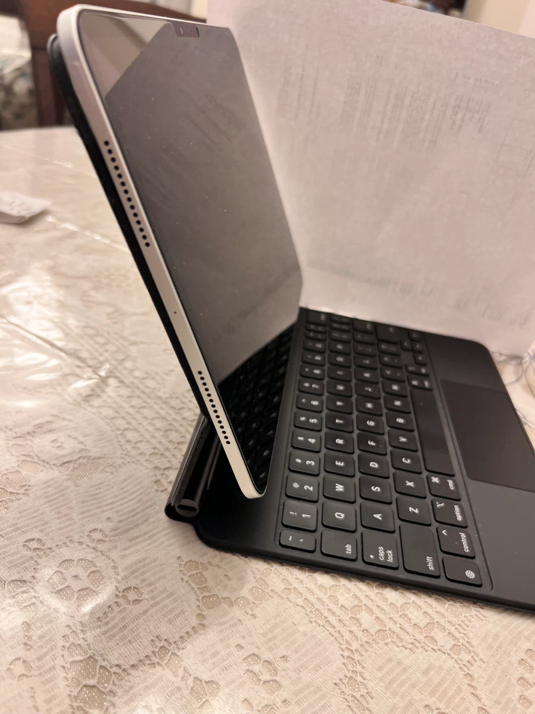 Apple iPad Magic Keyboard - Black