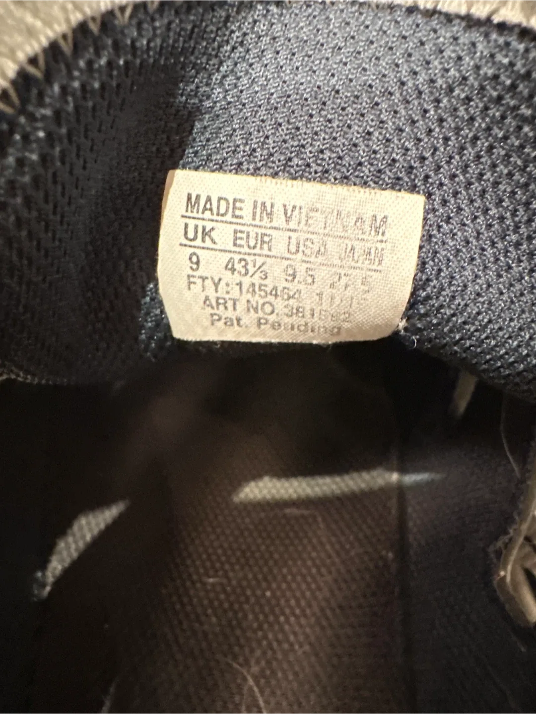 Salomon  US 9.5 Water Shoes image indicator(4)