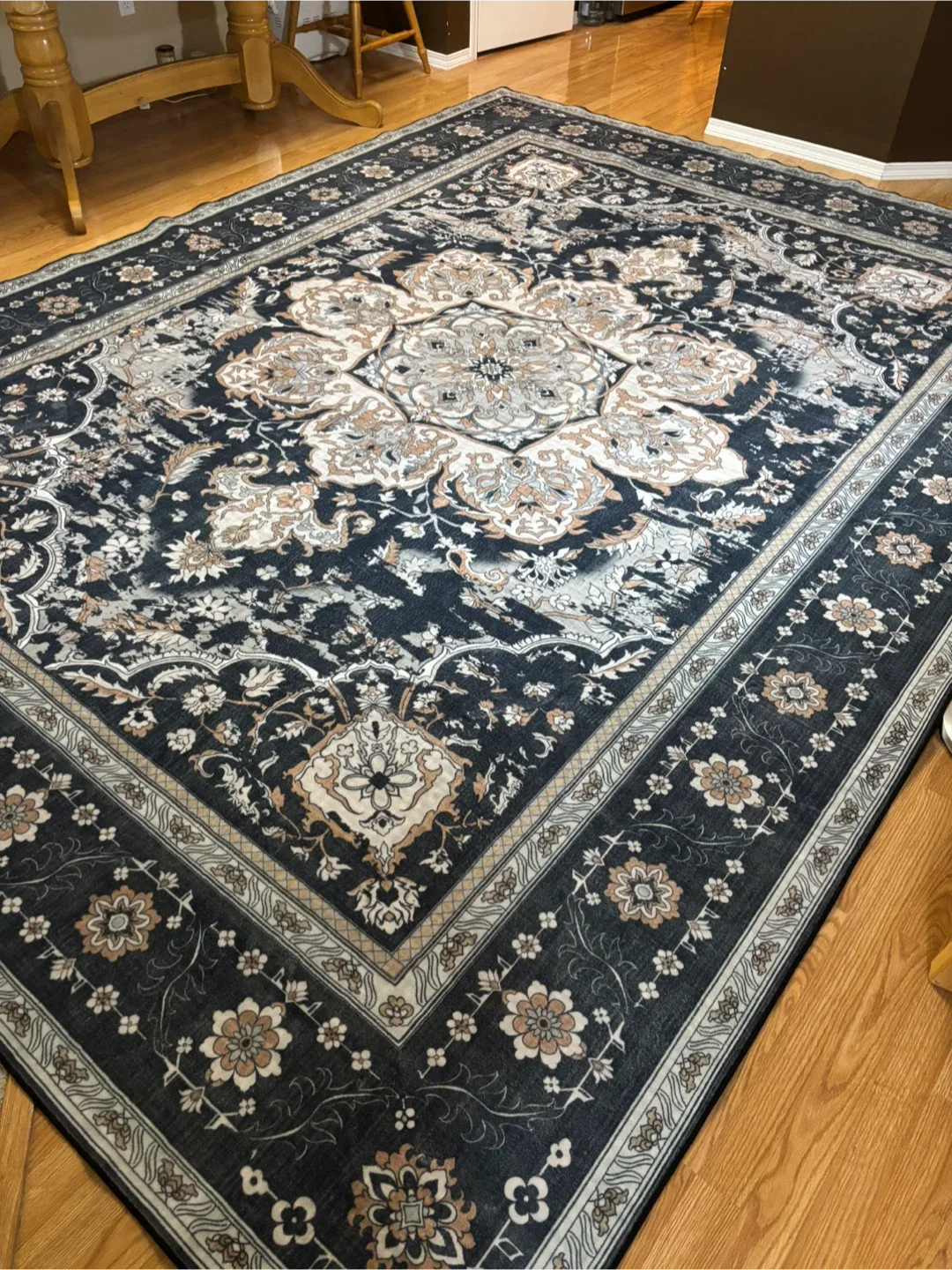 🥕Brand New 9x12 ft Area Rug - Cozy, Washable & No Slip image indicator(4)