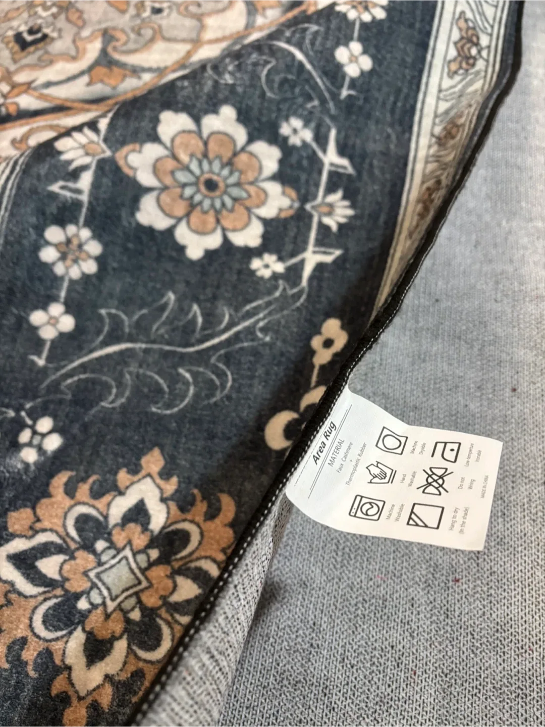 🥕Brand New 9x12 ft Area Rug - Cozy, Washable & No Slip image indicator(7)