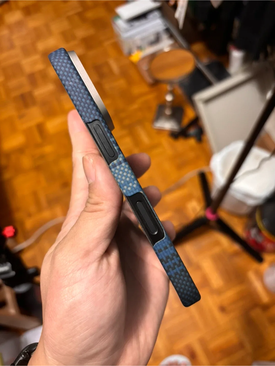 Pitaka iPhone 16 Pro Case Blue Moonrise image indicator(2)