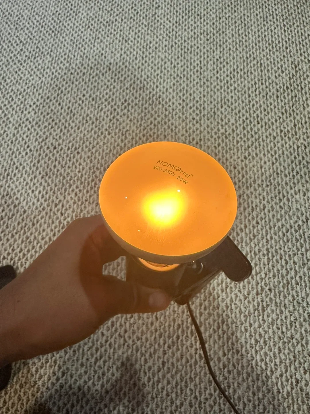NOMOYPET 25W heat Lamp and 360°Rotatable Clip image indicator(3)