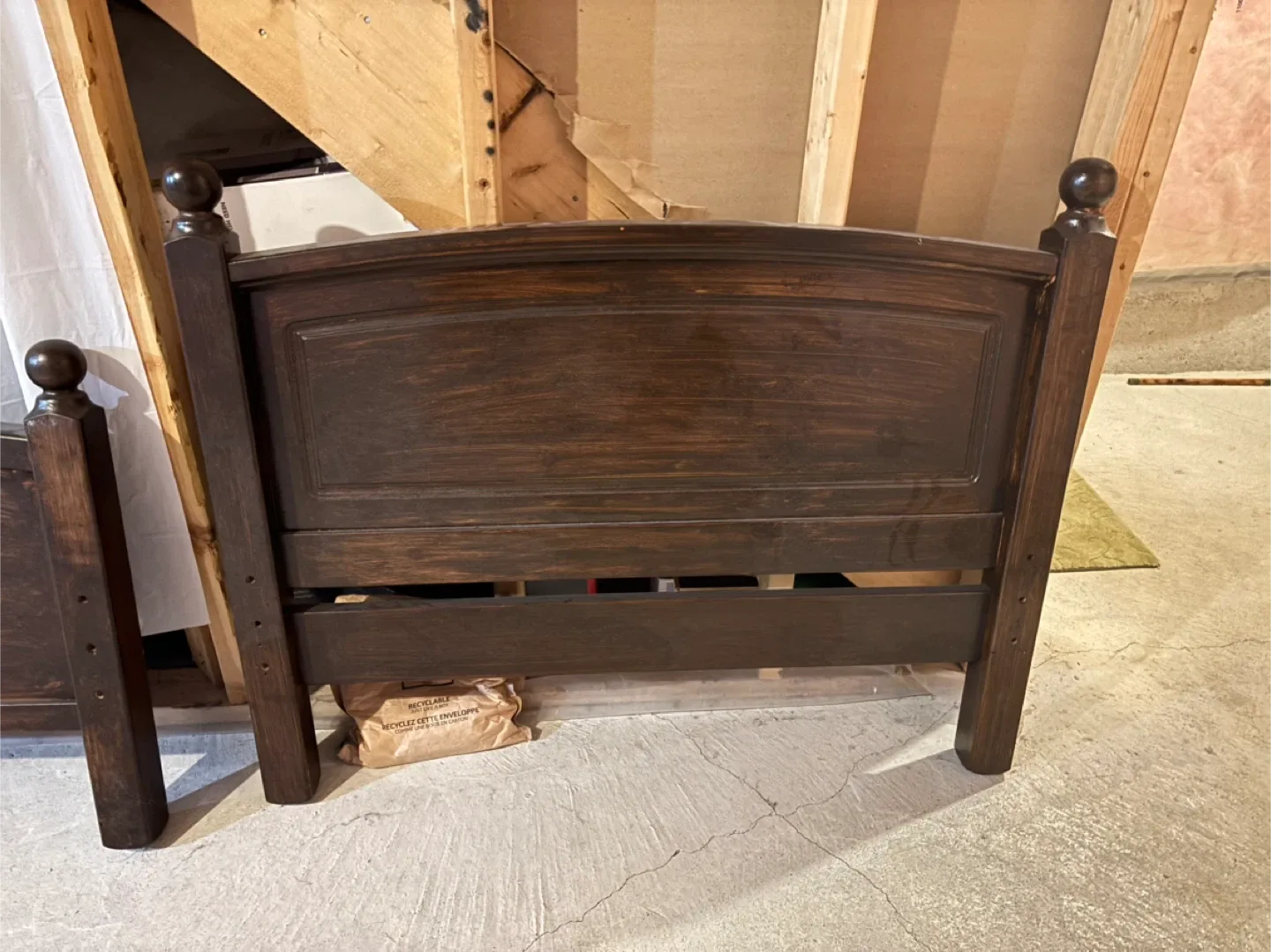 Dark Wood Headboard image indicator(2)