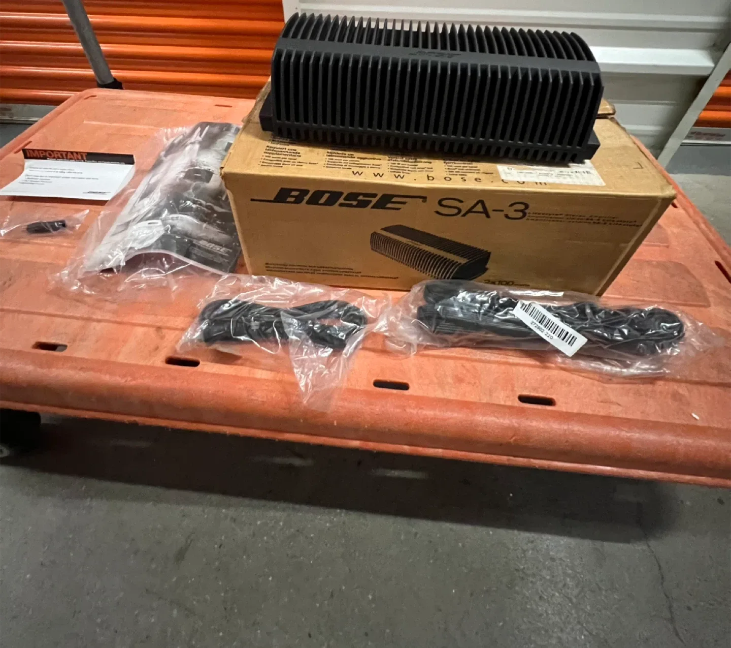 Bose SA-3 Stereo Amplifier w/ Box image indicator(3)