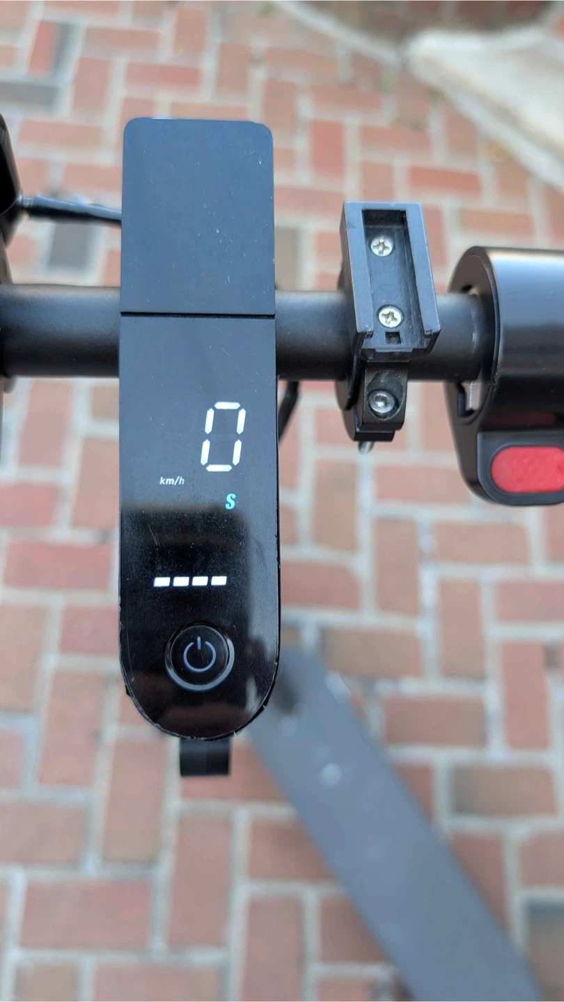 Xiaomi Pro Electric Scooter - photo 3
