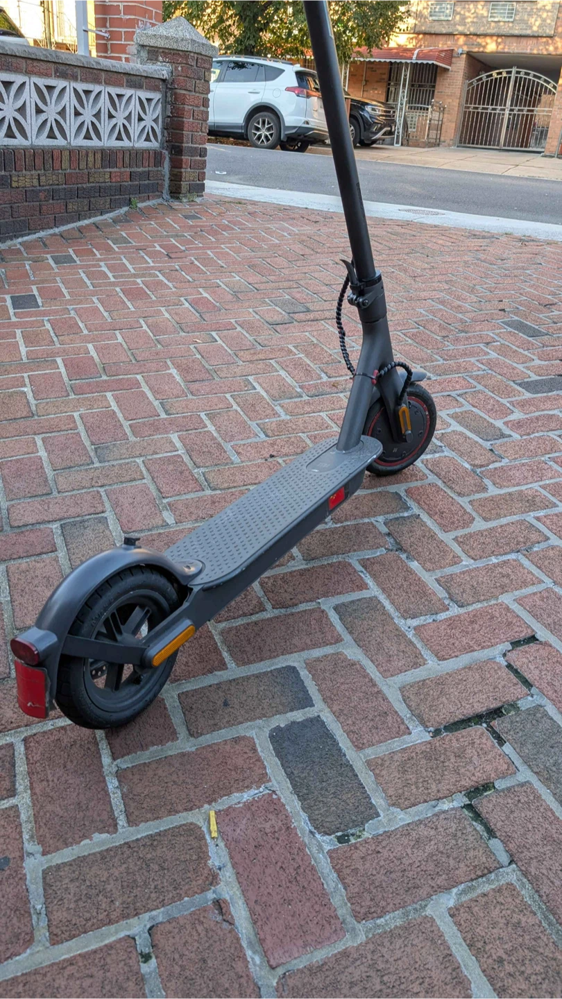 Xiaomi Pro Electric Scooter - photo 4
