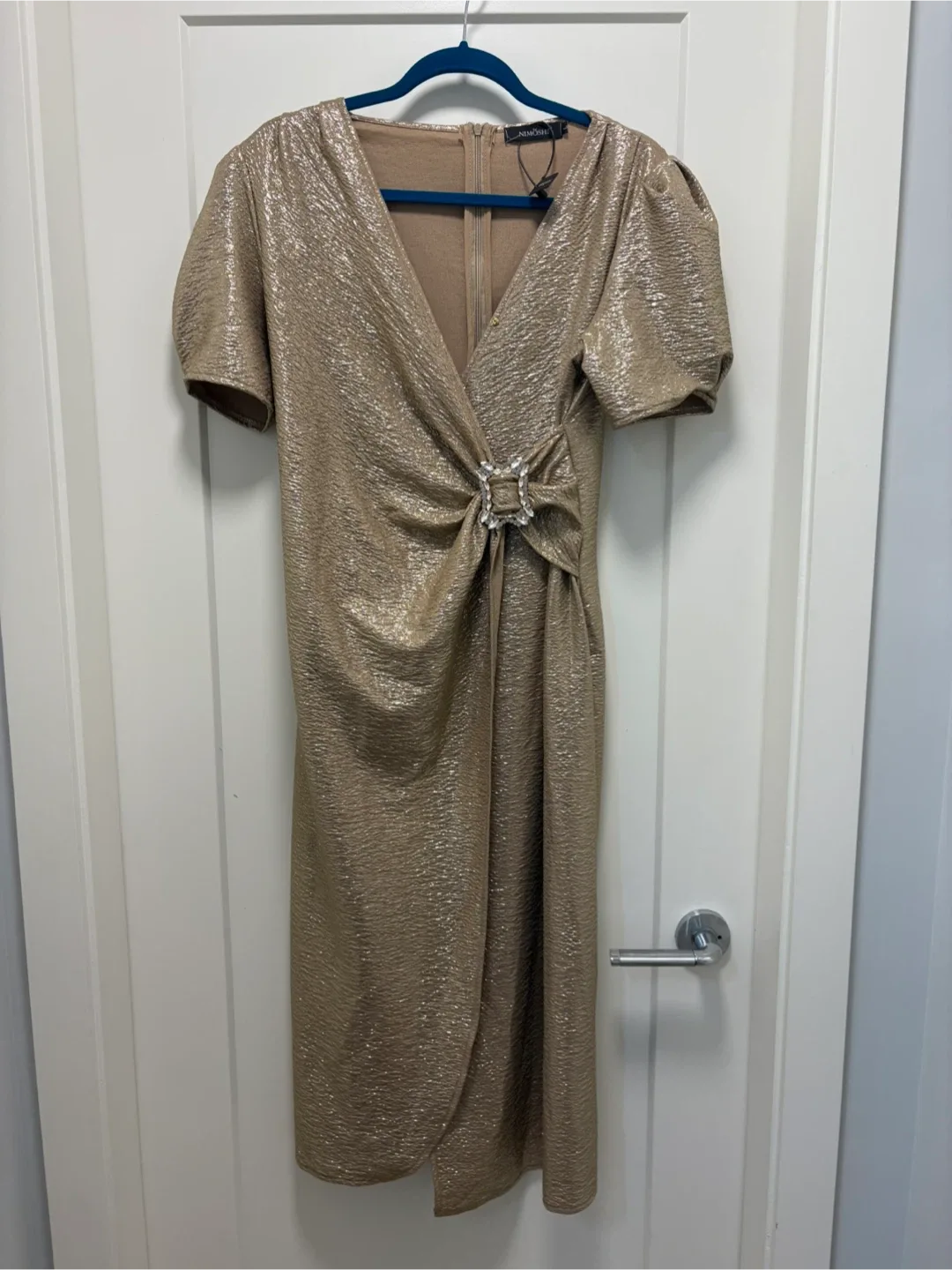 NIMOSHE Gold Gown thumbnail