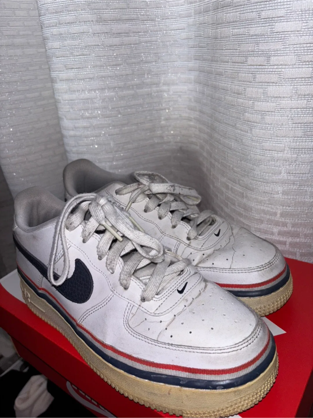 Nike Air Force 1 Sneakers thumbnail