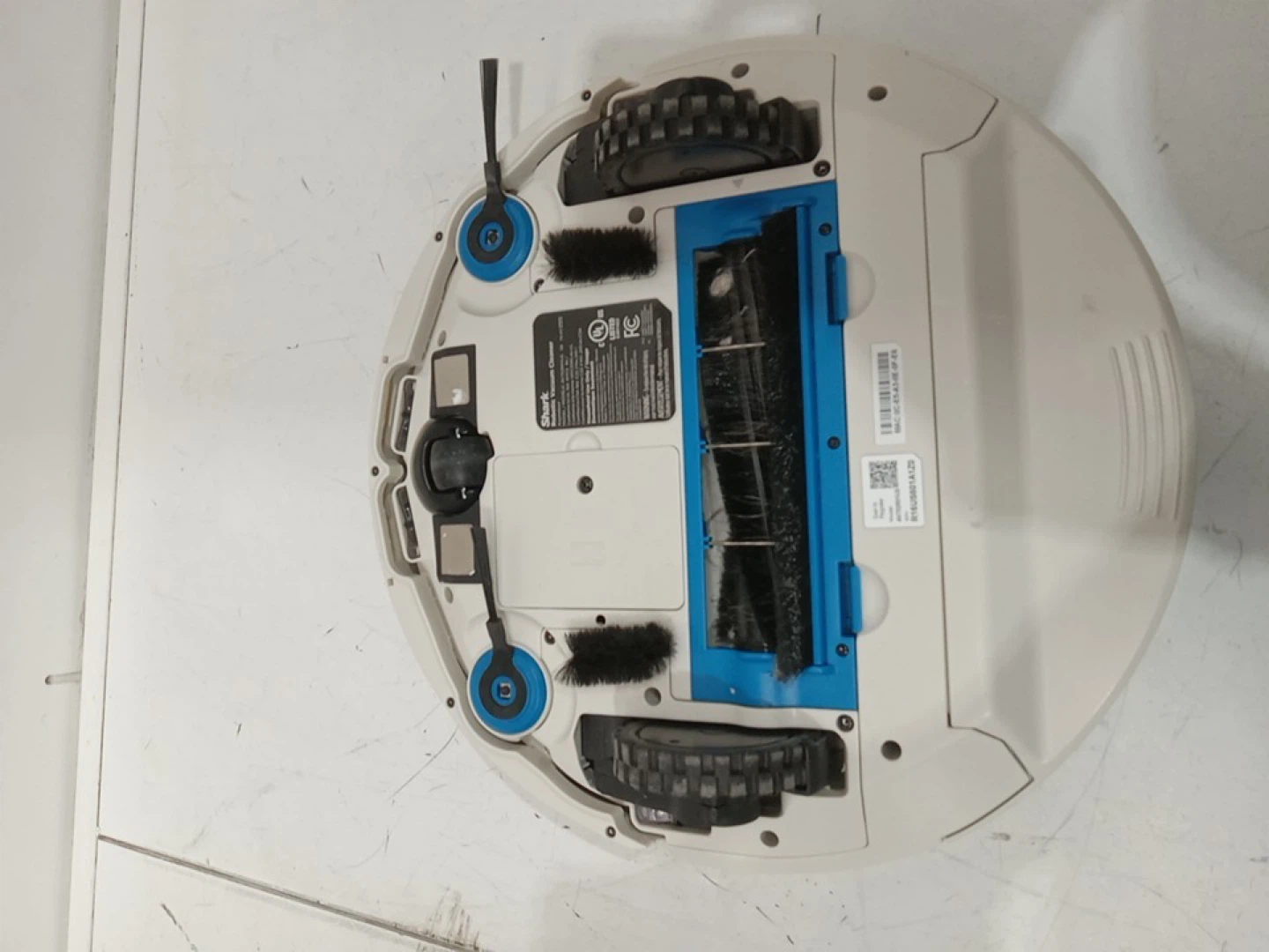 Shark ION Robot Vacuum Cleaner - photo 5
