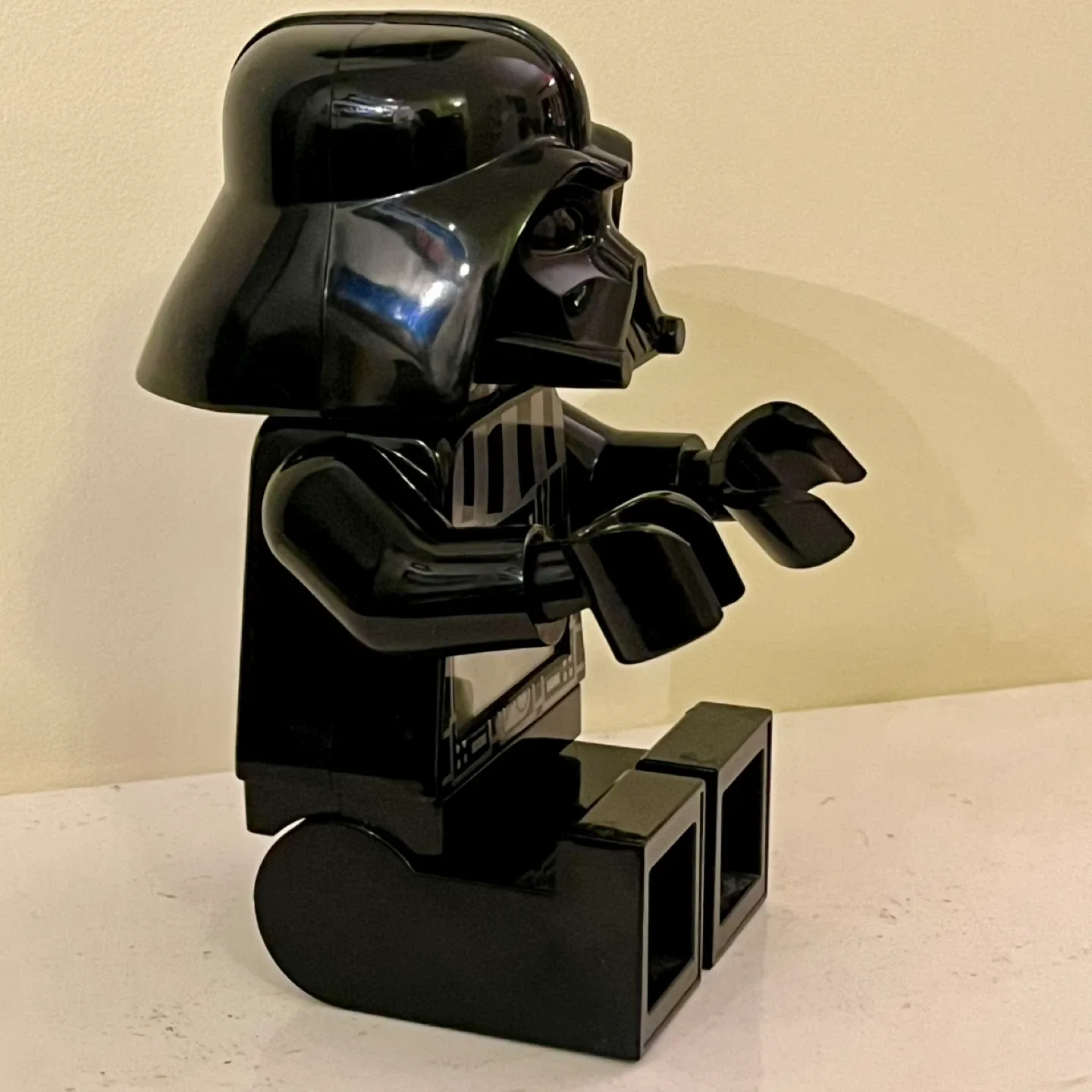 2014 LEGO Darth Vader Digital Alarm Clock image indicator(4)