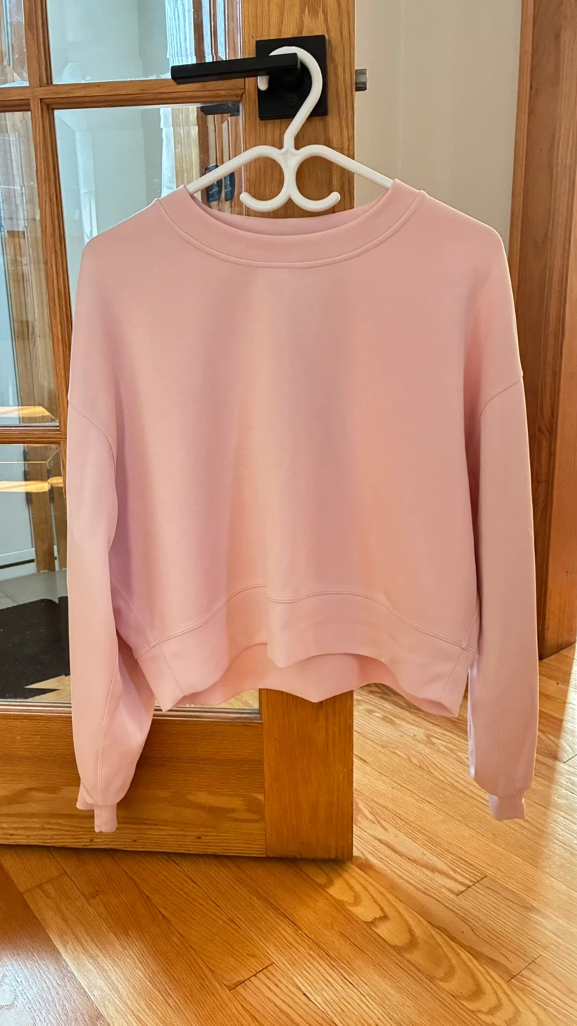 Various Lululemon