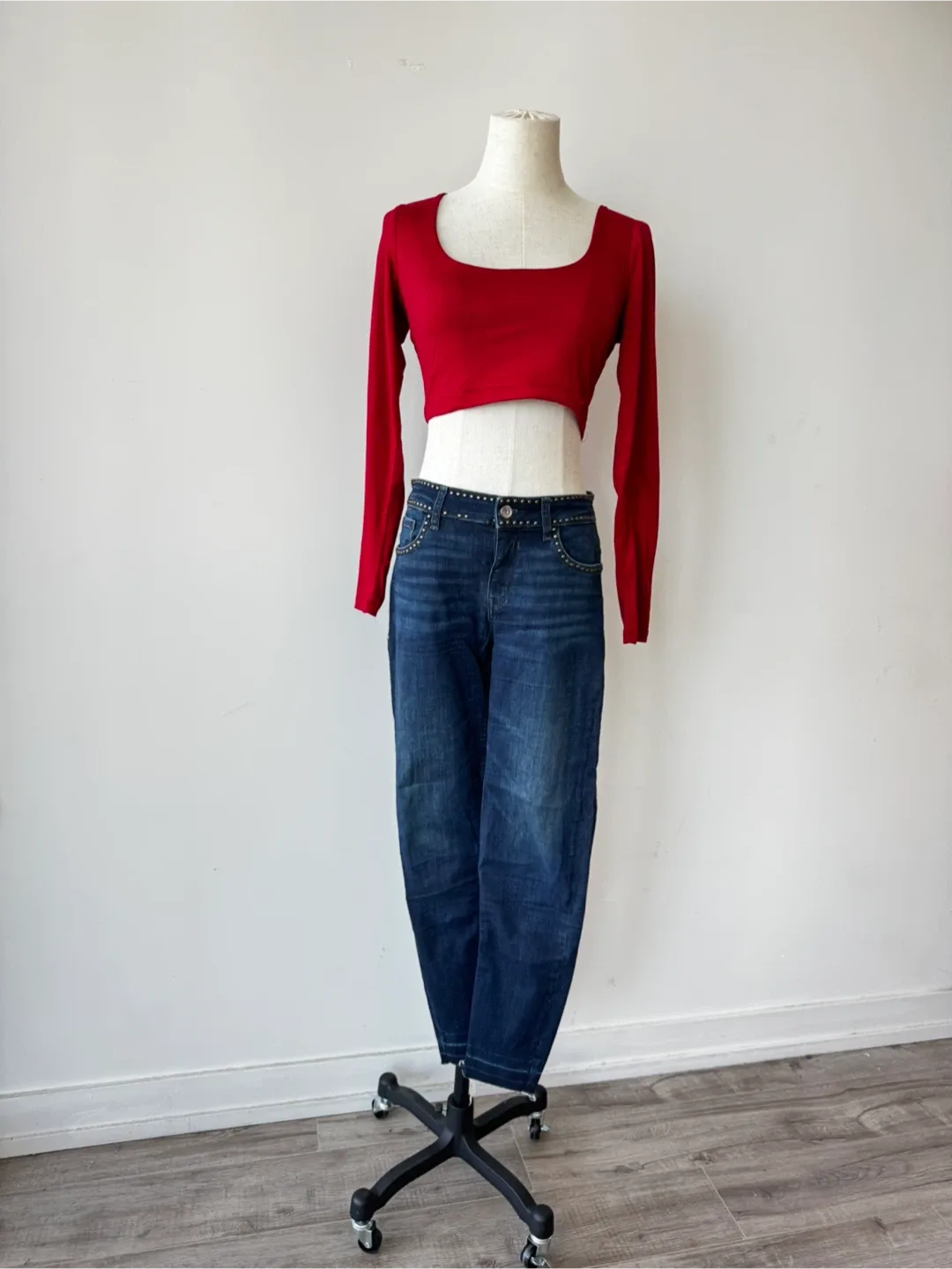 2 pc set: Zara Denim Jeans (Size 38) + Red Long Sleeve Crop Top thumbnail