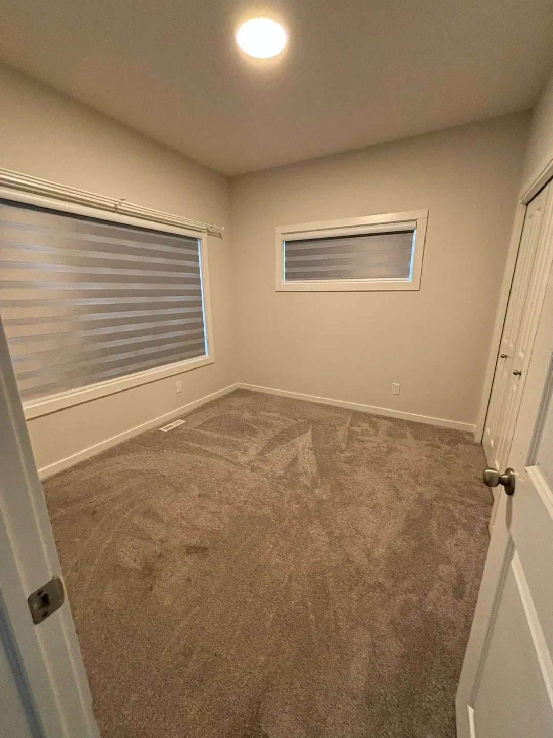 4 bedroom 3 bath House for rental image indicator(5)