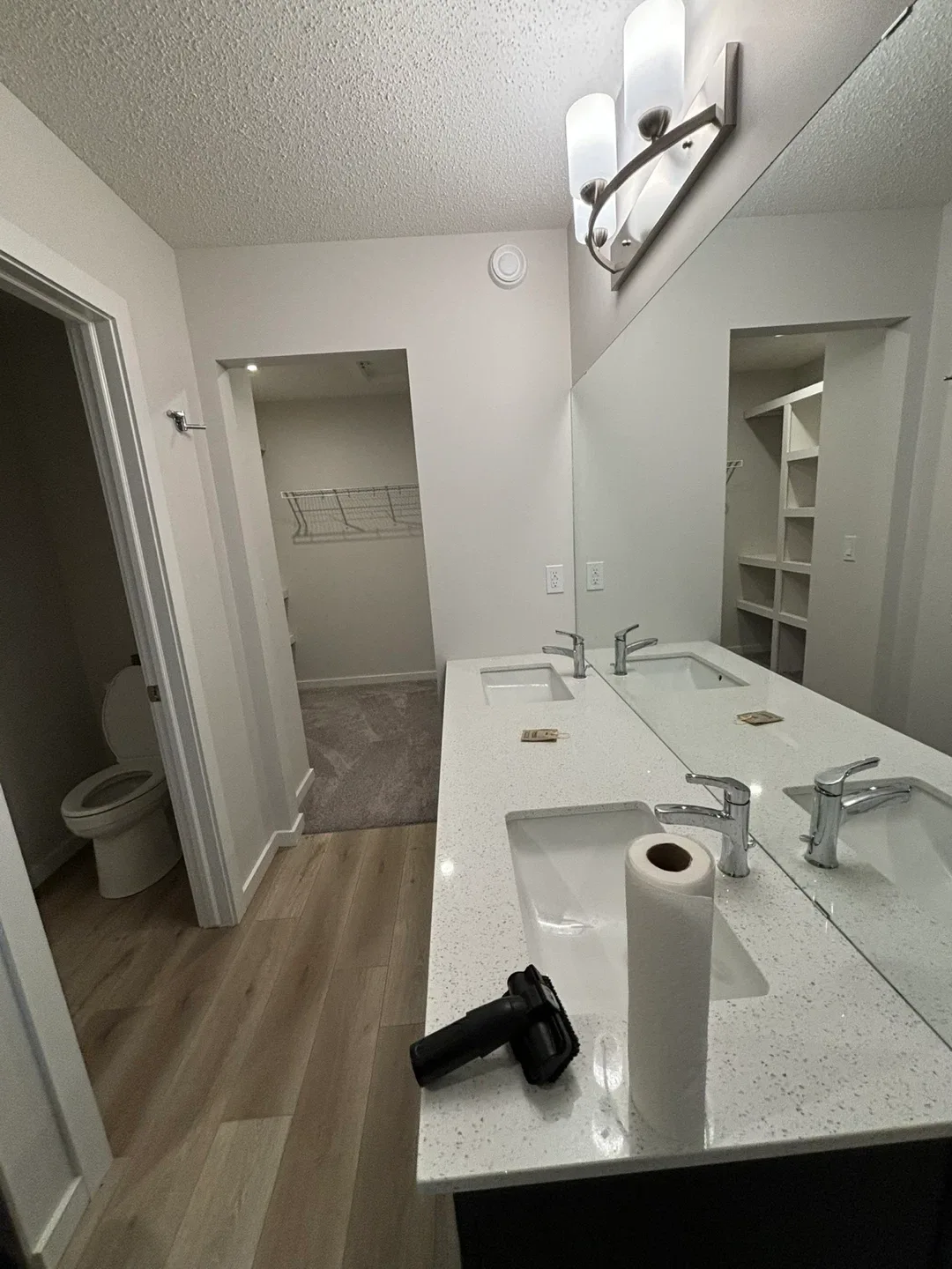 4 bedroom 3 bath House for rental image indicator(7)