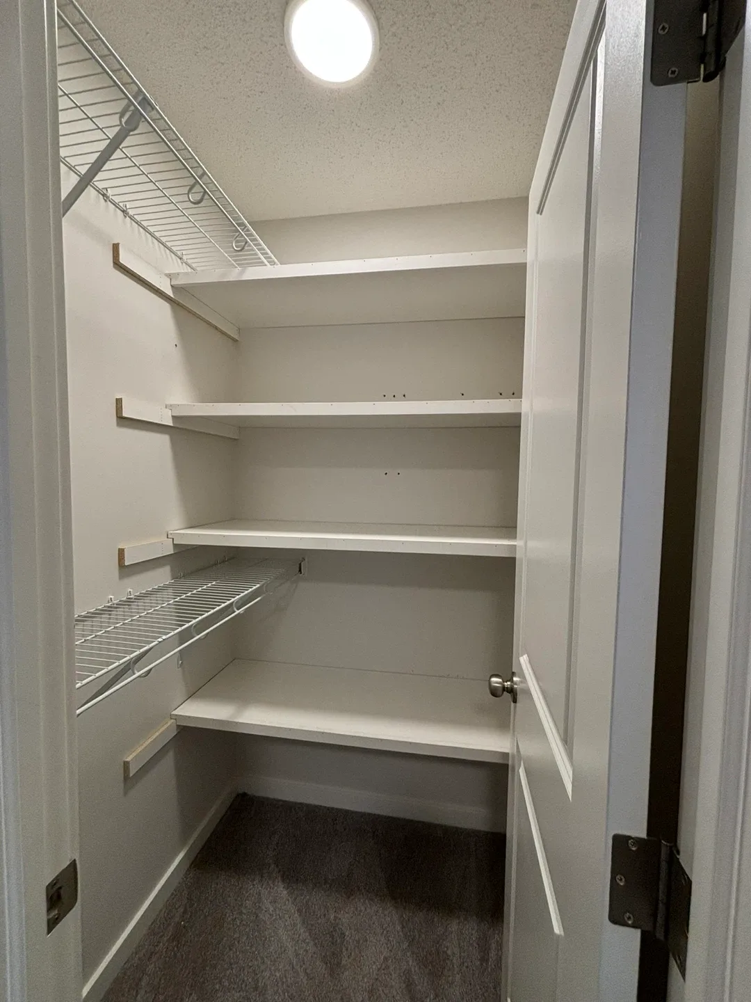 4 bedroom 3 bath House for rental image indicator(10)