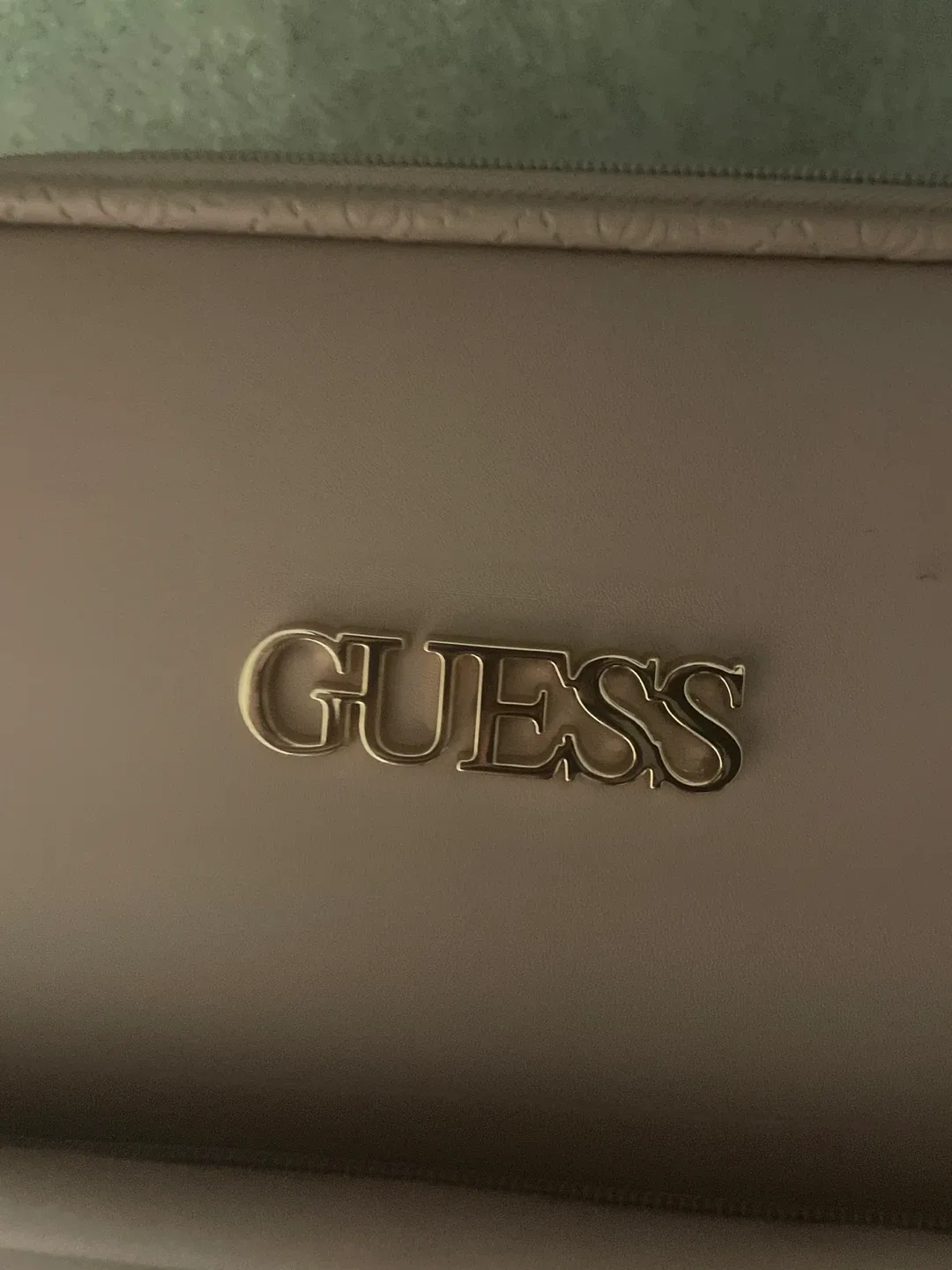 Guess Pink Carry-On Suitcase image indicator(2)