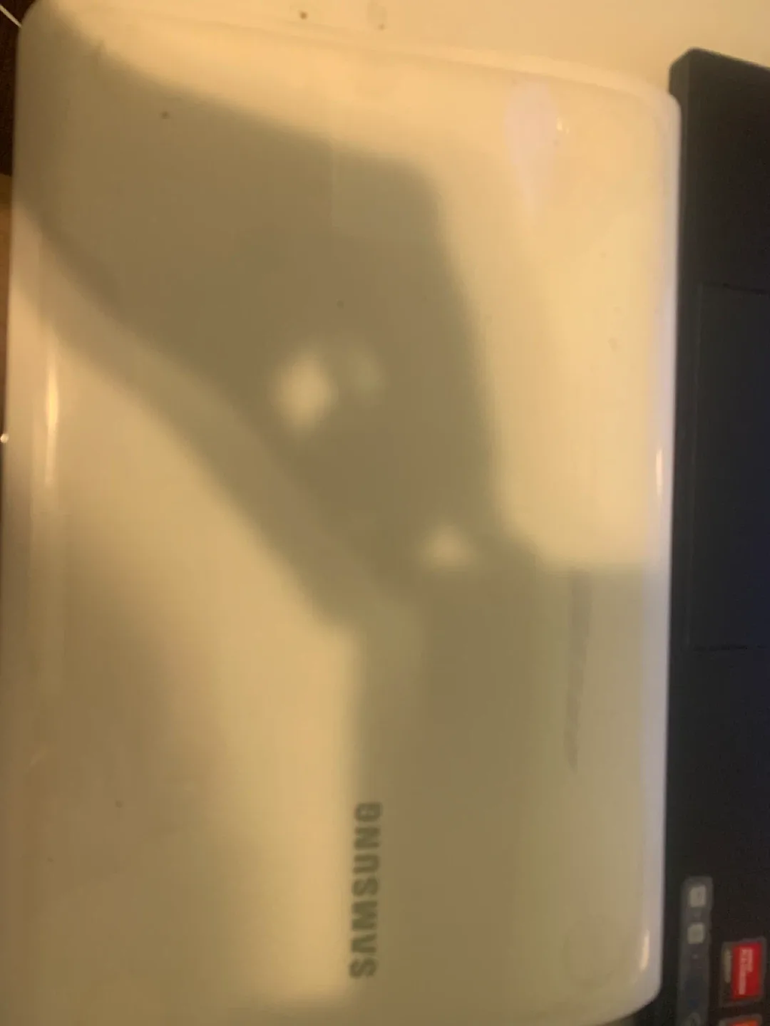(ONLY FOR PARTS) Samsung NF210 Netbook thumbnail